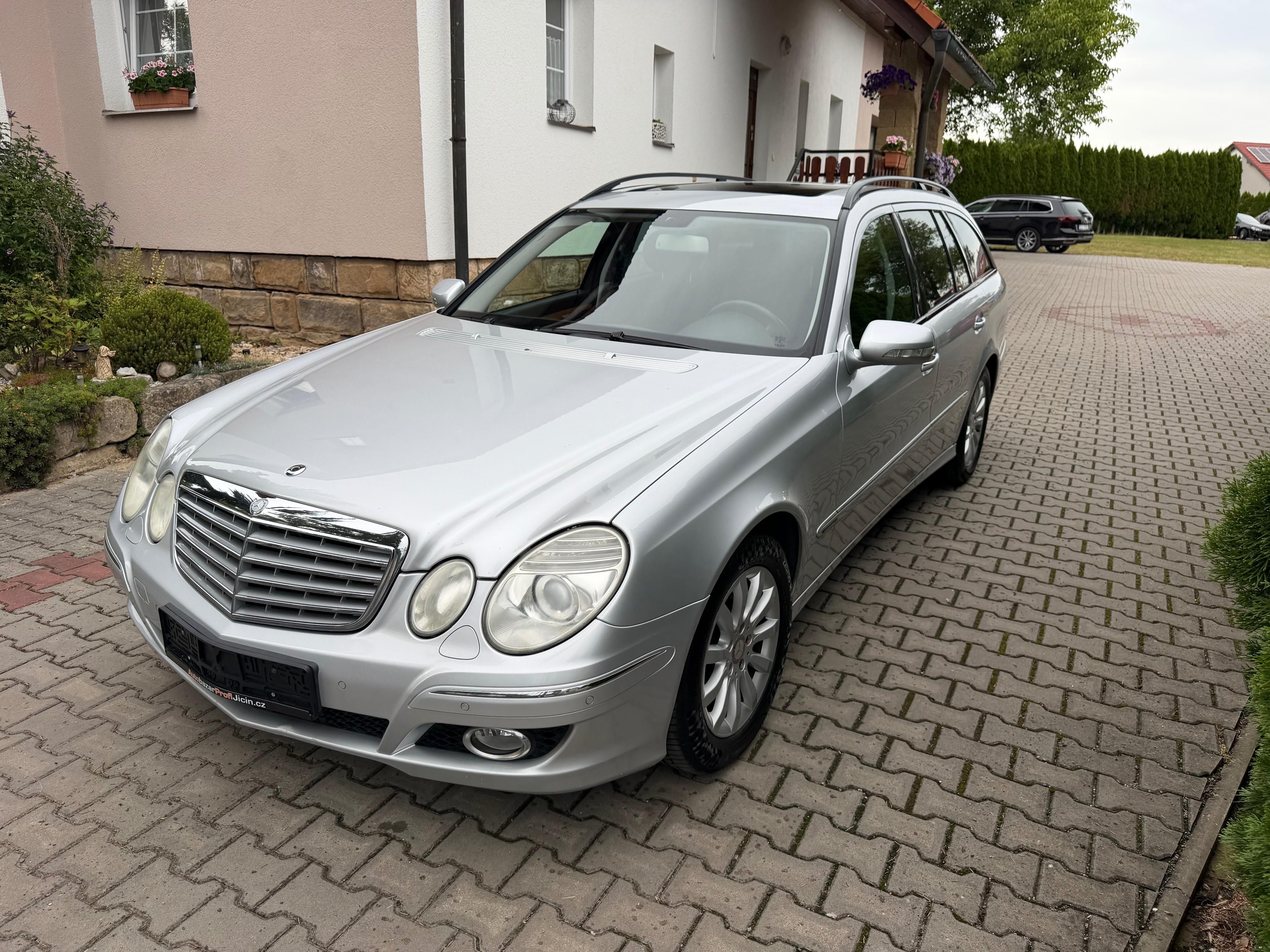 Mercedes-Benz Třídy E, 220 CDi automat klima nová STK