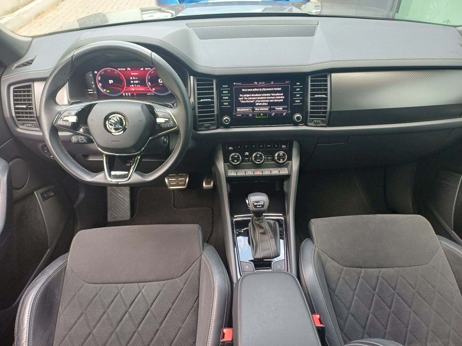 Škoda Kodiaq, SportLine 4X4 TDI 2.0 / 147 kW - fotka 5