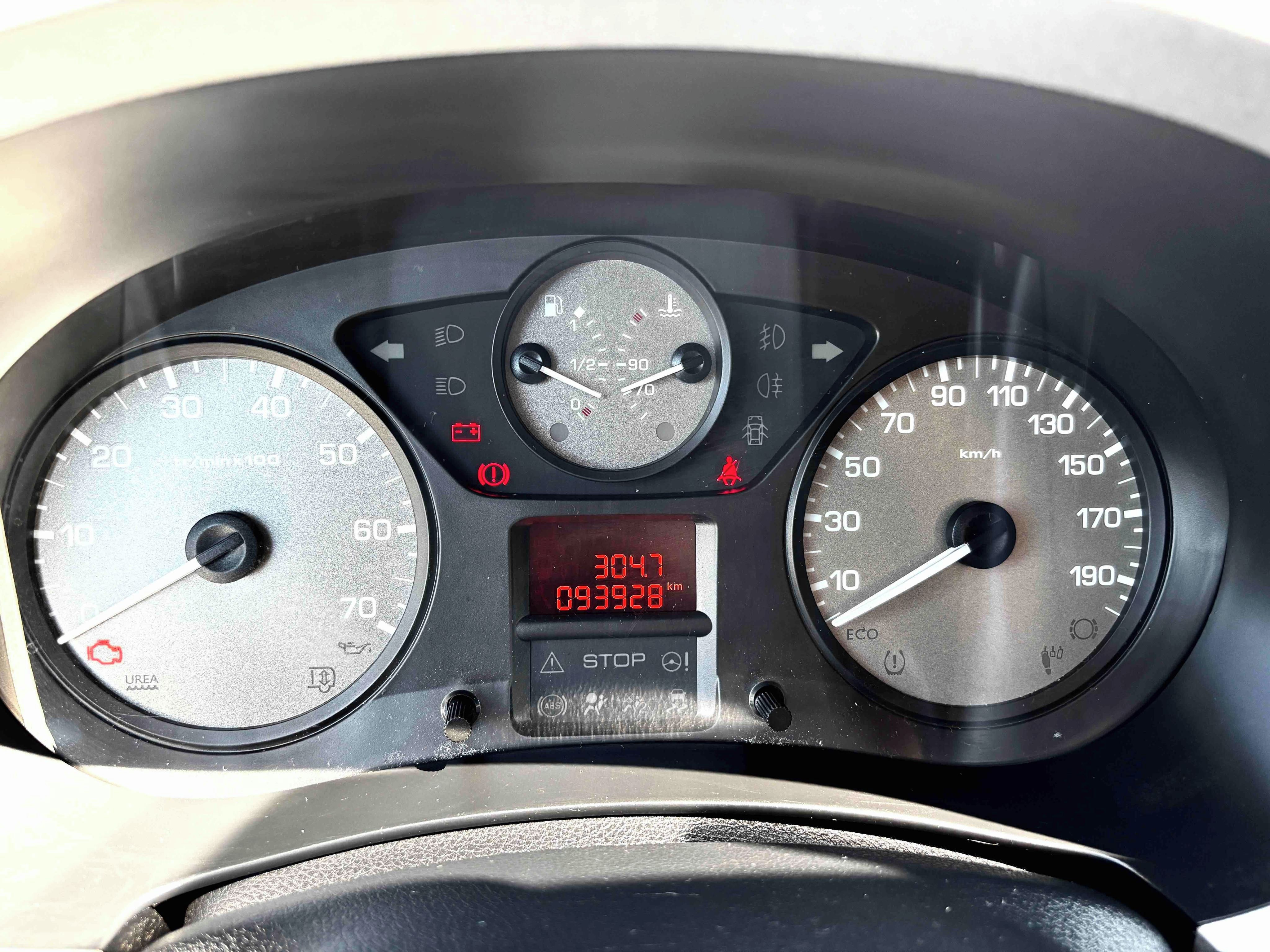 Citroën Berlingo, 1.6 HDi - 94tis.km, 1. maj. ČR - fotka 4