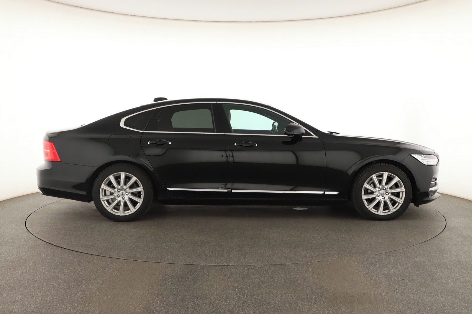 Volvo S90, D4 AWD, 4X4, Automat - fotka 6