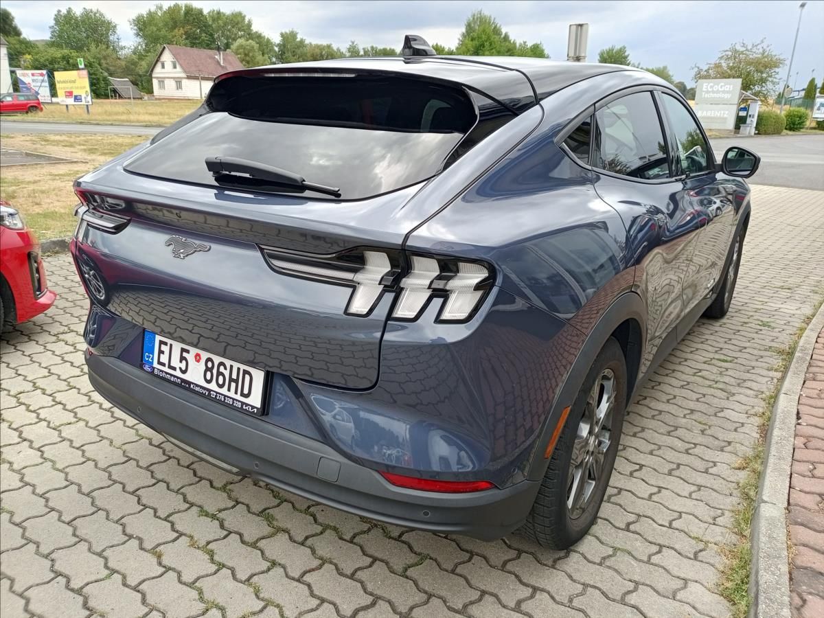Ford Mustang Mach-E, Extended Range 99 kwh - fotka 6