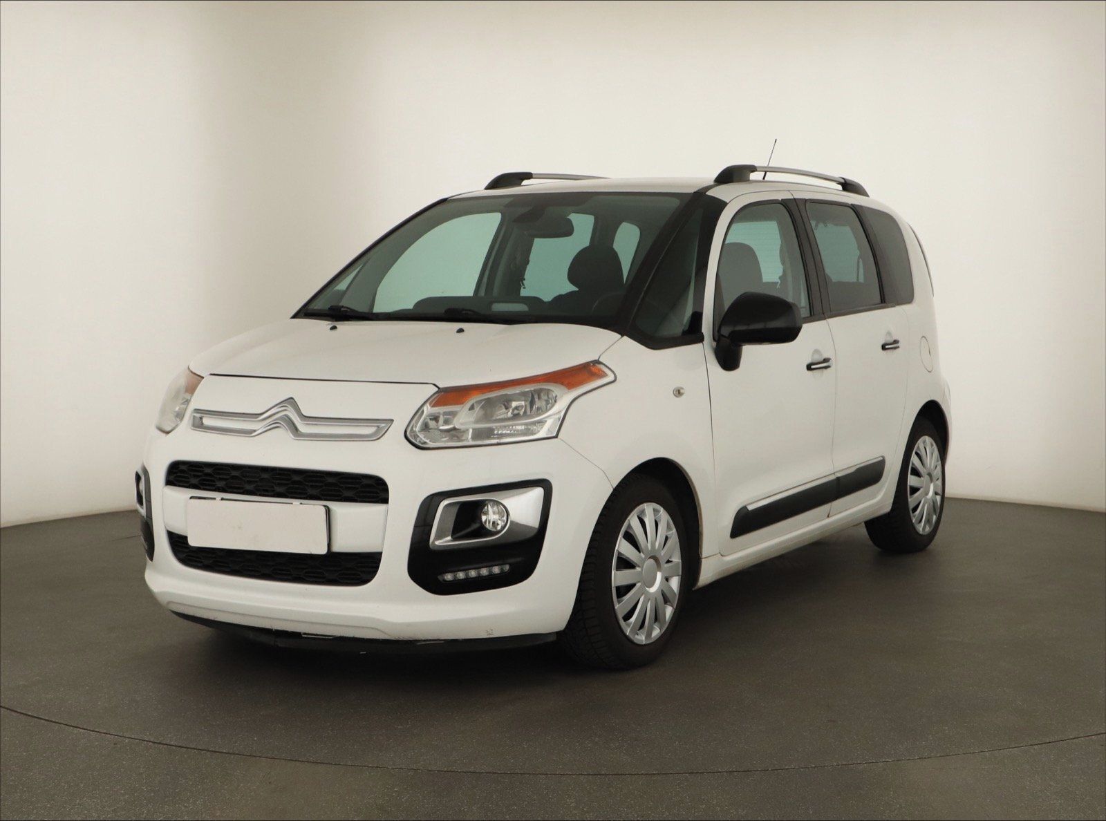 Citroën C3 Picasso, 1.4 i, Automatická klima - fotka 2