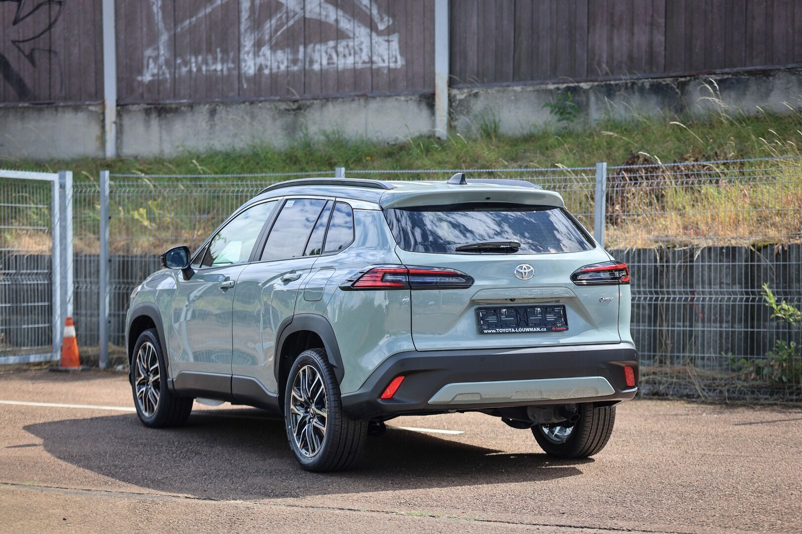 Toyota Corolla Cross, 1.8.Hybrid Comfort Business - fotka 6