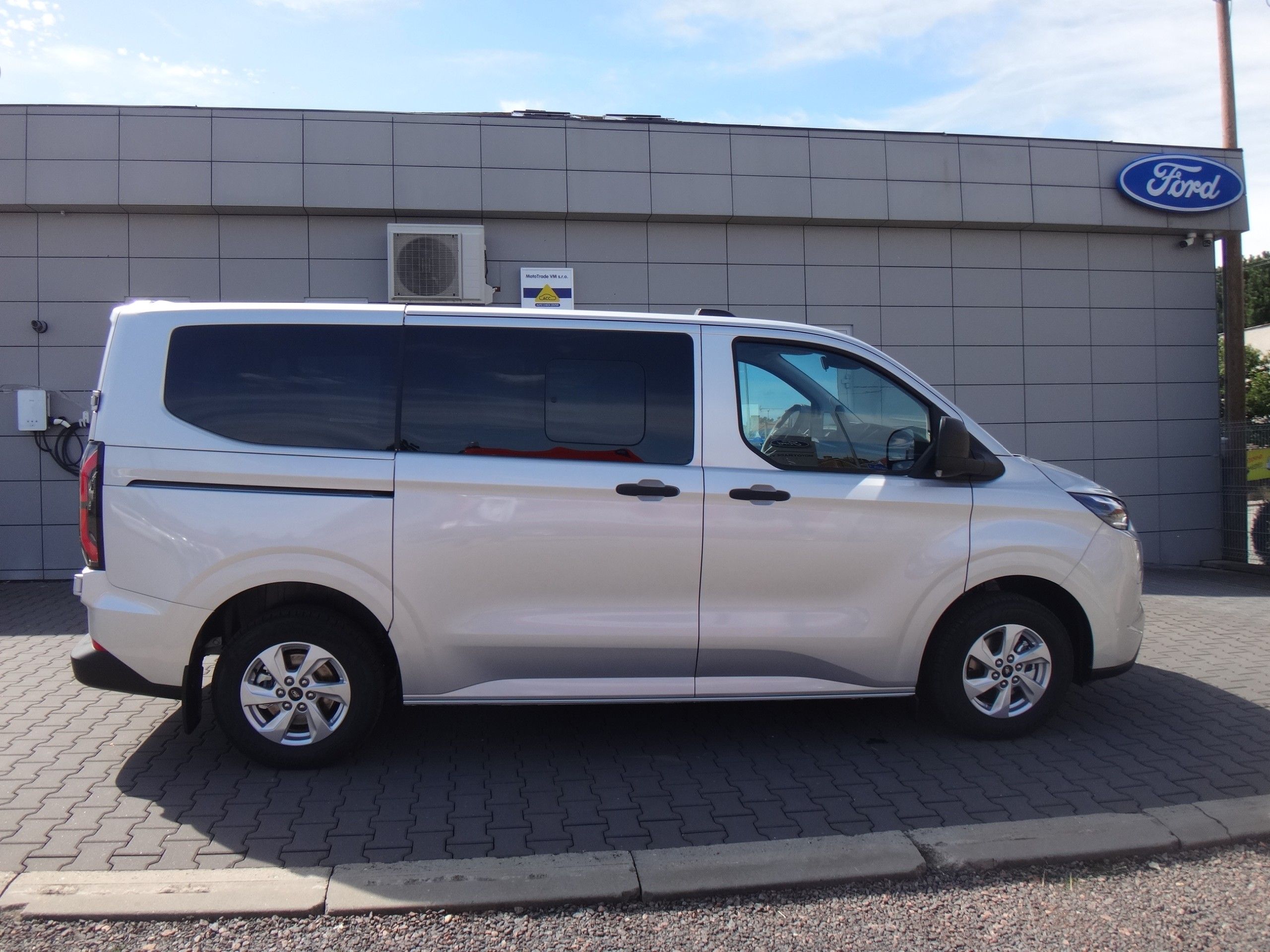 Ford Transit Custom, Kombi Trend 340_L1H1_2.5Durate - fotka 6
