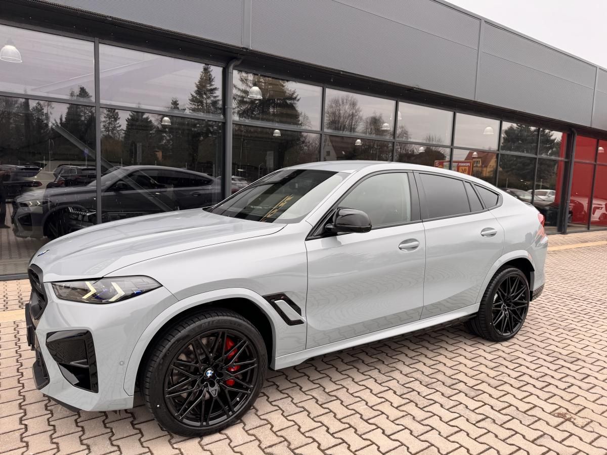 BMW X6, M COMPETITION 460kW CZ AKRAPOV - fotka 3