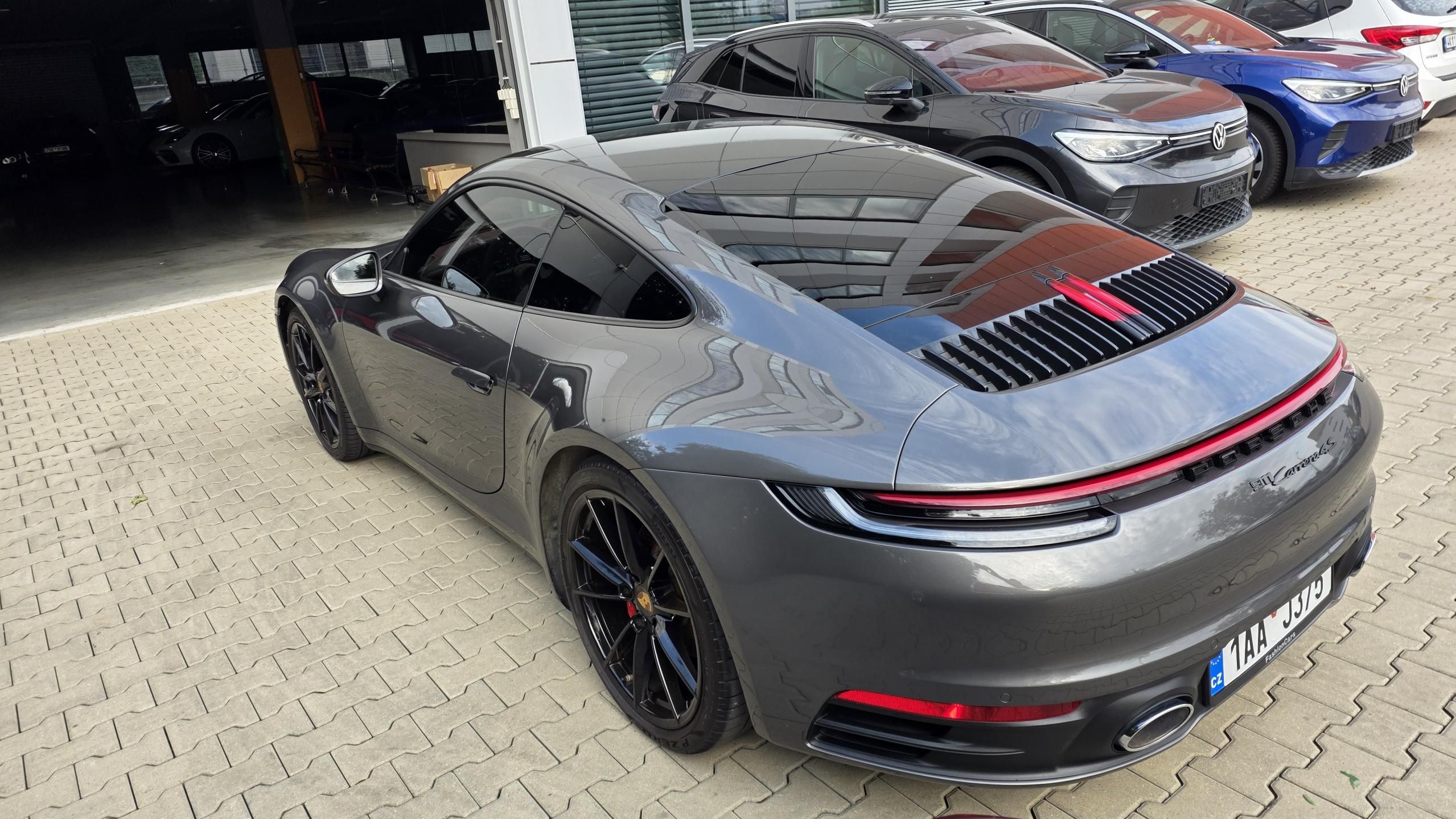 Porsche 911, 4S BOSE SERVIS TOP STAV - fotka 6