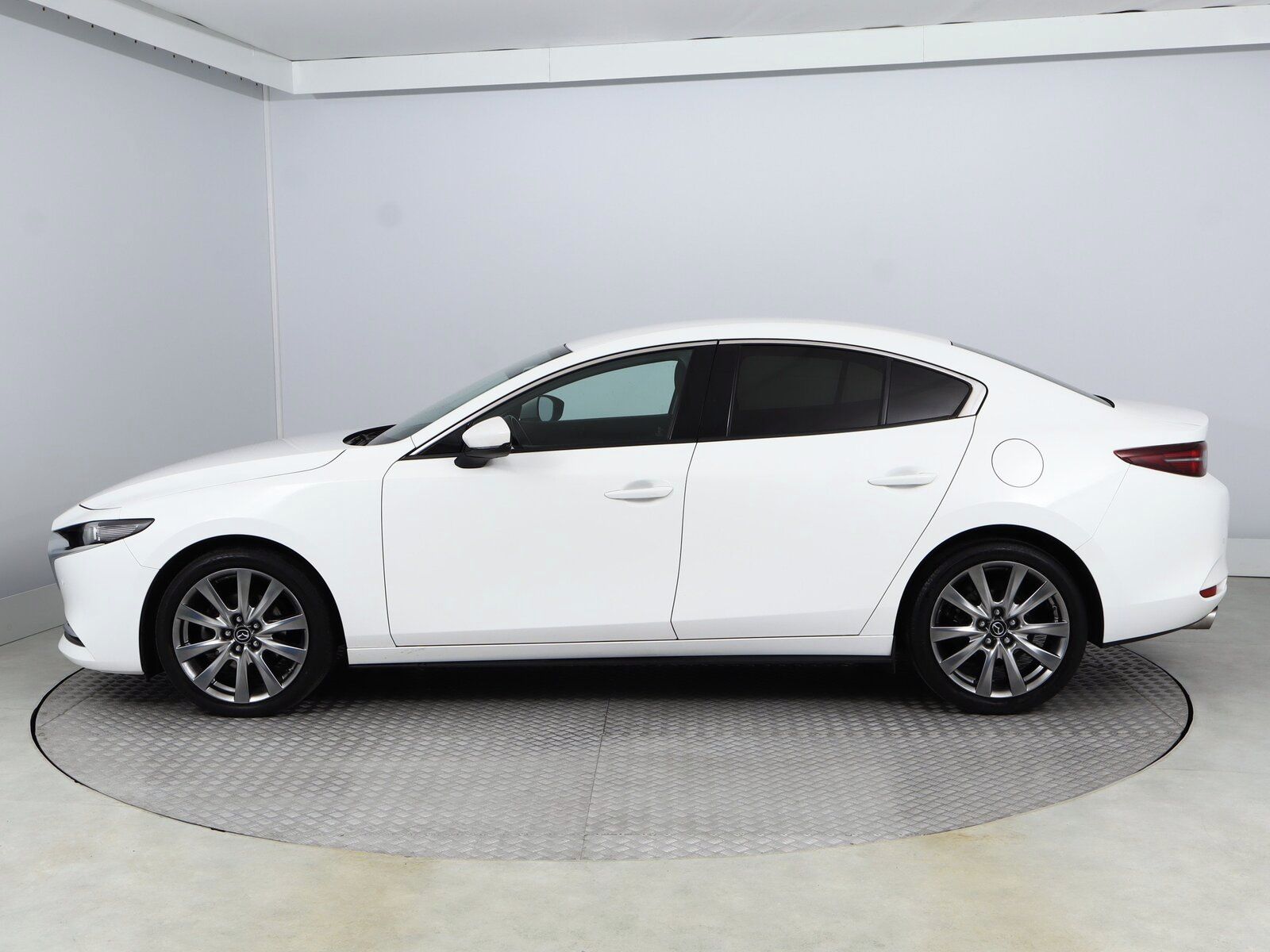 Mazda 3, 2.0 Skyactiv-X, Navi - fotka 3