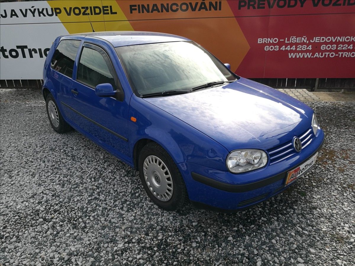 Volkswagen Golf, 1,4 i 3dv. - fotka 2