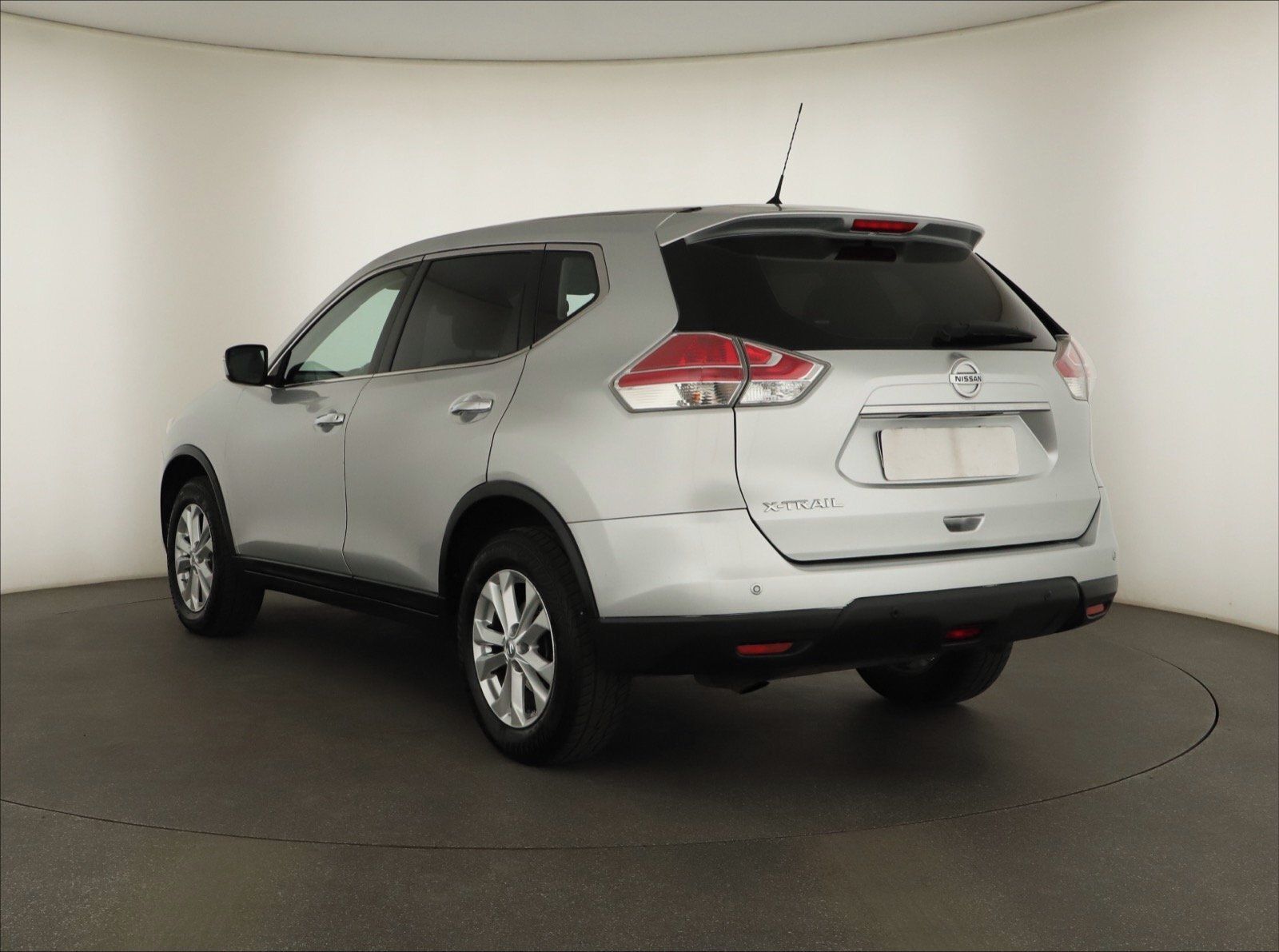 Nissan X-Trail, 1.6 dCi, Tempomat - fotka 4