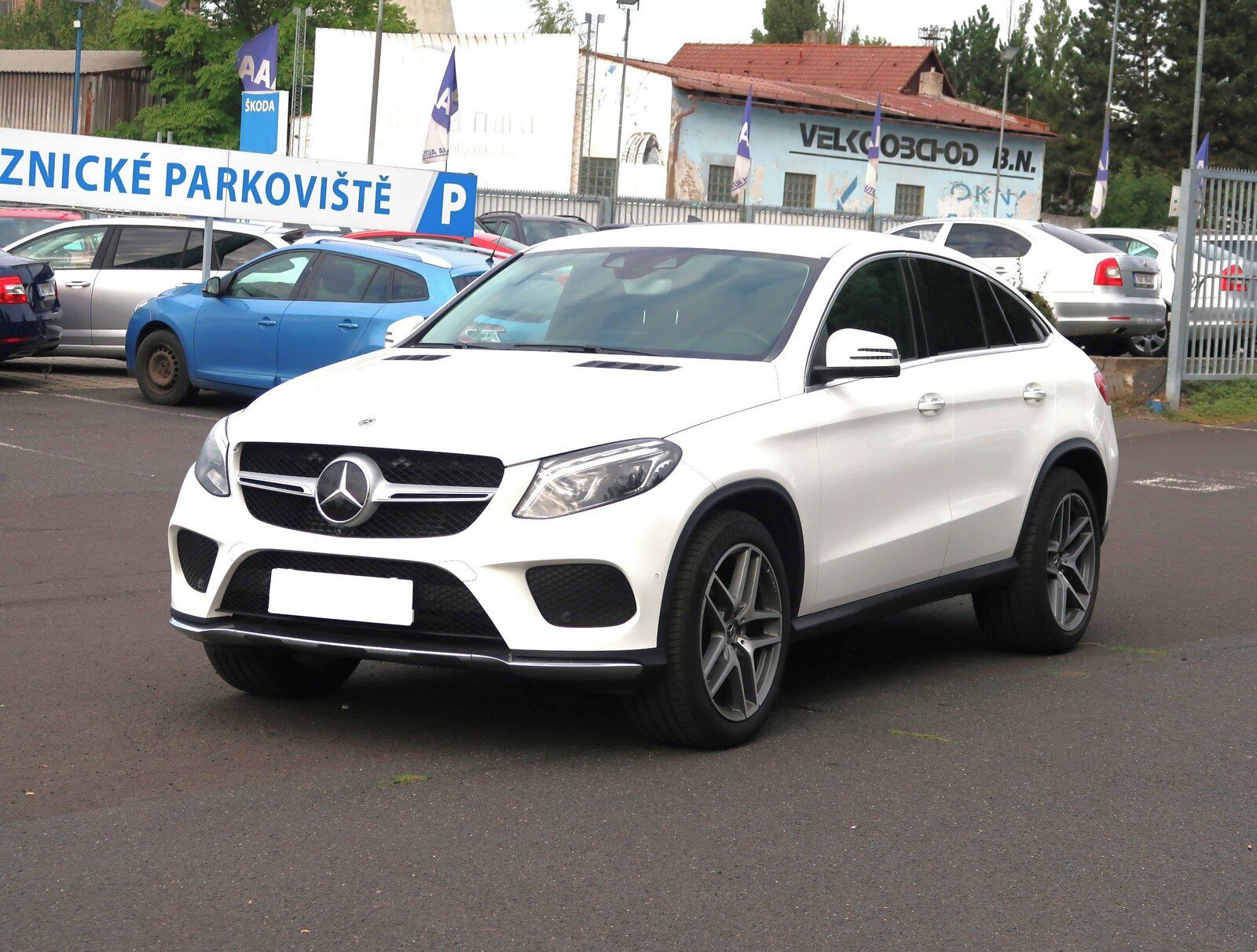 Mercedes-Benz GLE, d 4MATIC, 4X4, Automat, ČR - fotka 2