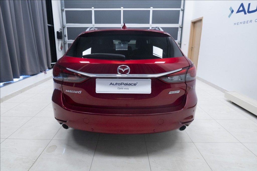 Mazda 6, 2,5 SKYACTIV NAVI  KAMERA 360° - fotka 4