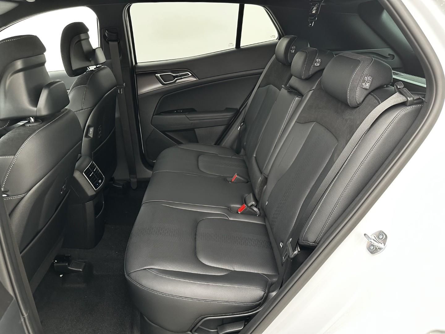 Kia Sportage, 1.6T-GDi 175kW BLACK EDITION ( - fotka 6