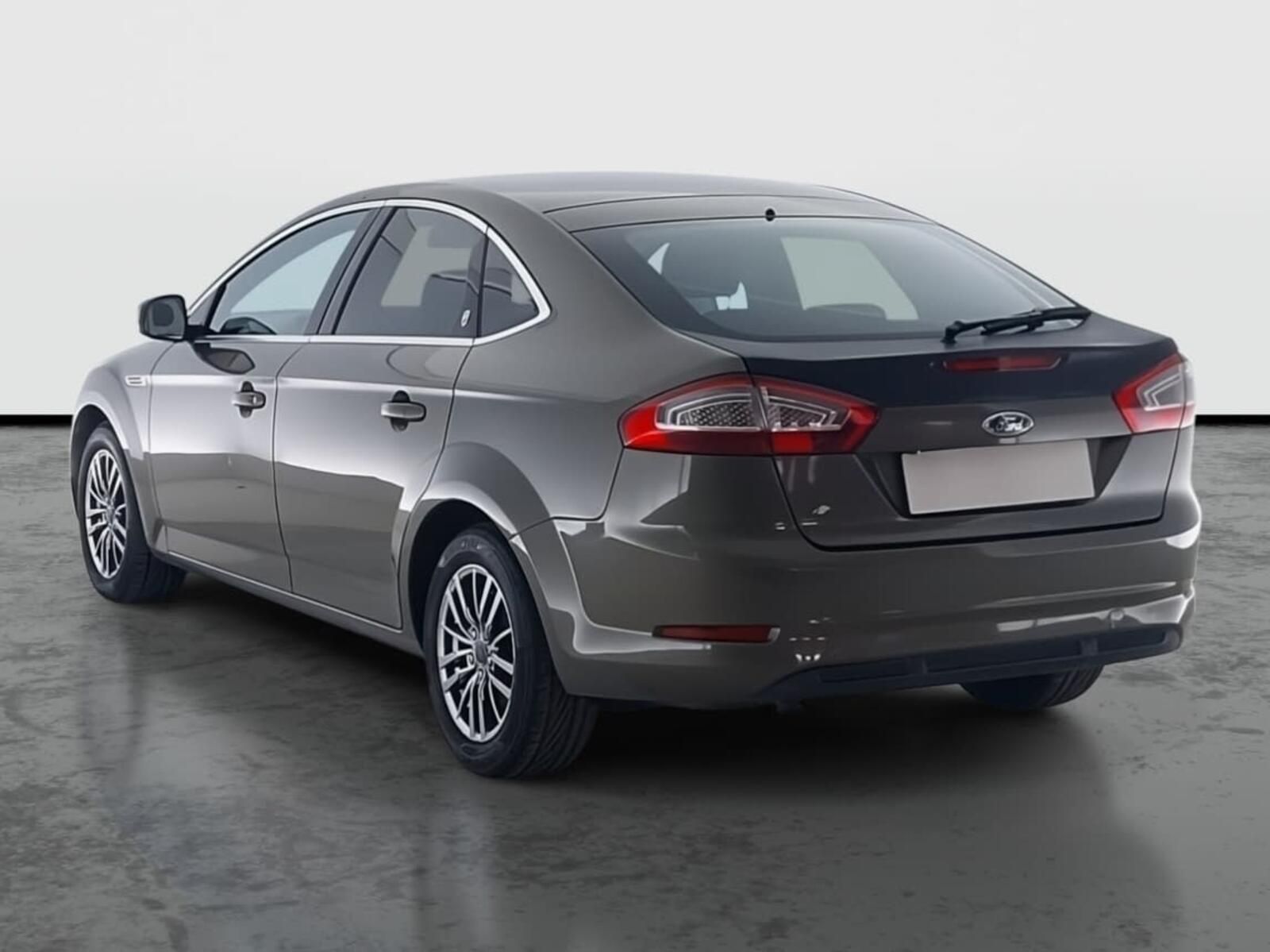 Ford Mondeo, 2.0 TDCi, Automat, Tažné - fotka 4