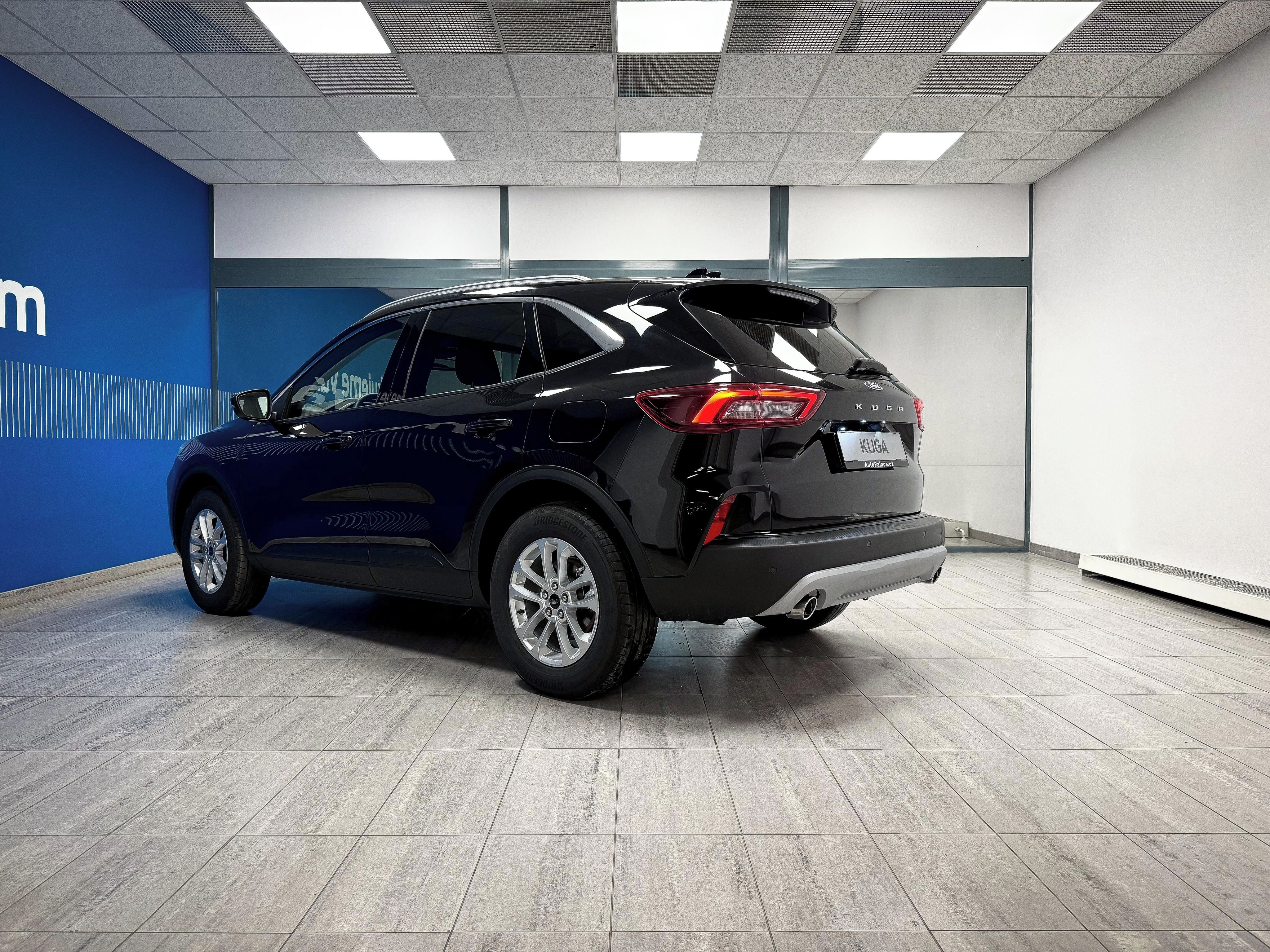 Ford Kuga, 2,5 Duratec HEV Top Edition - fotka 3