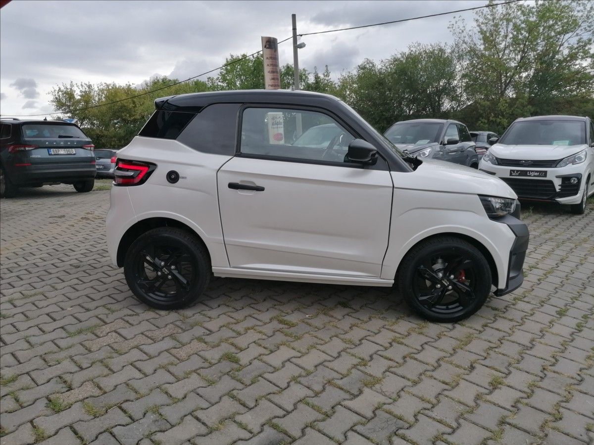 Ligier JS 50, 0,5 ELITE 6kW, Odp. DPH - fotka 4