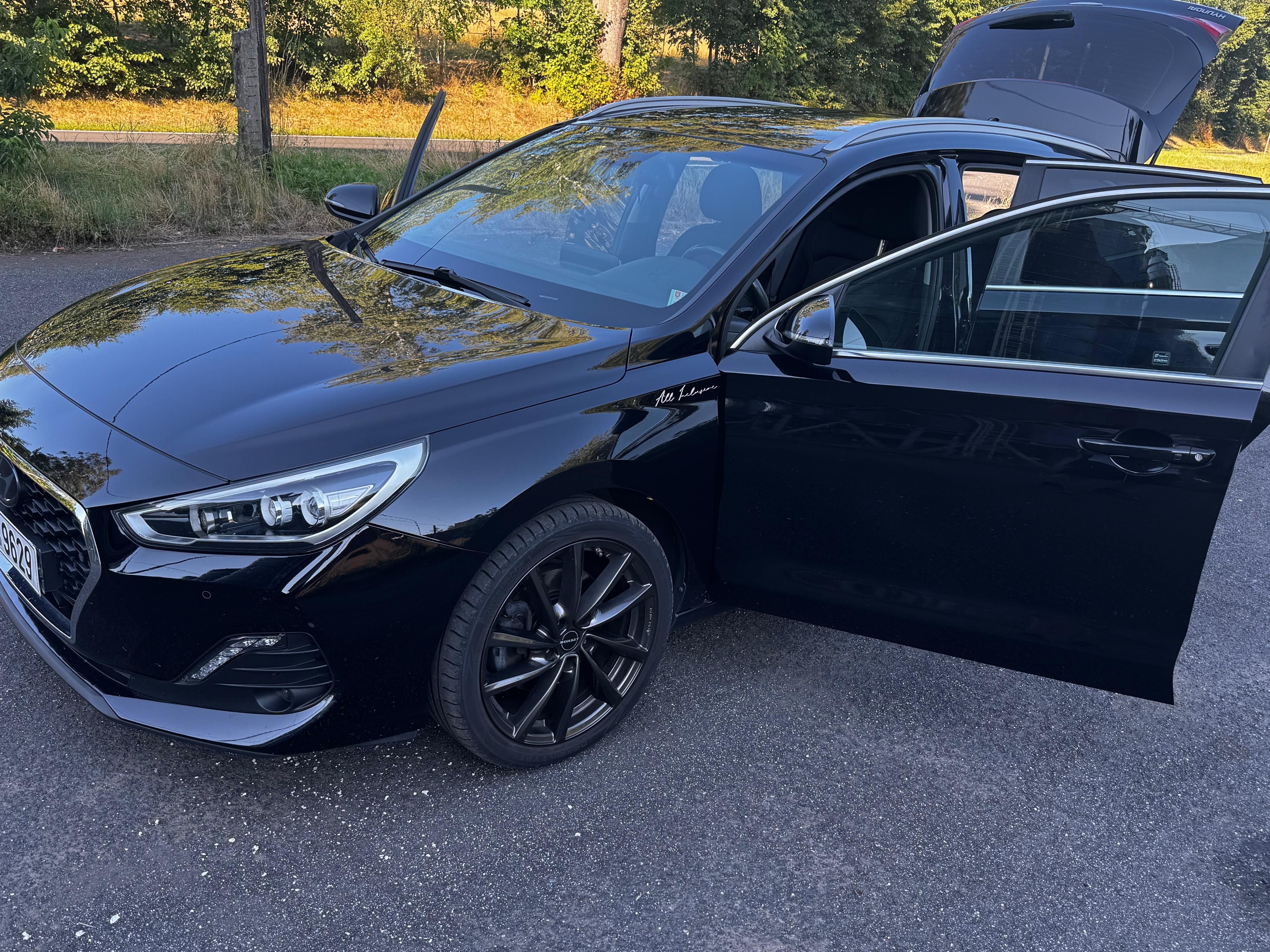 Hyundai i30, 1.4 T-GDi - fotka 2