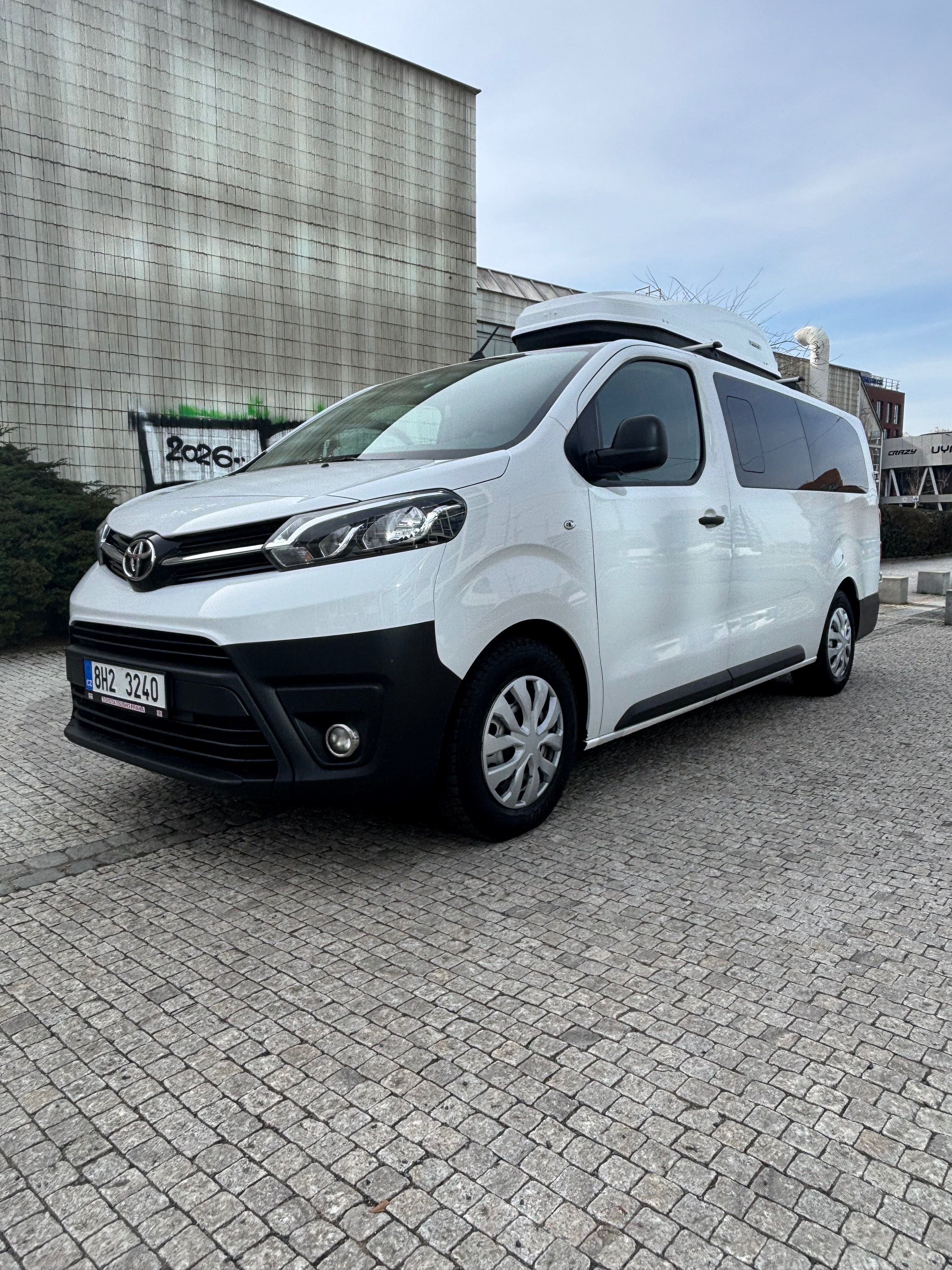 Toyota Proace, 2.0D 144k, 6MT, L2, v záruce