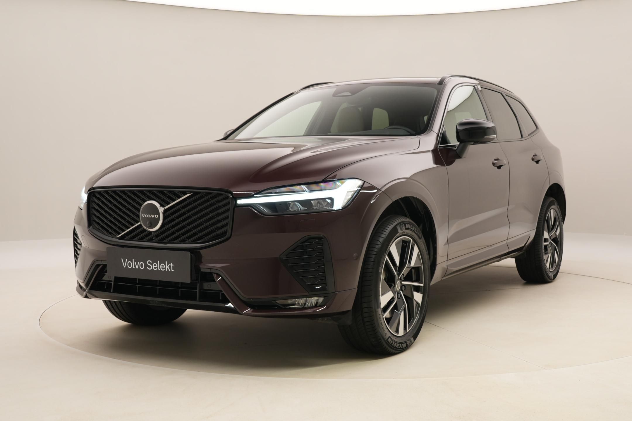 Volvo XC60, B5 AWD PLUS DARK