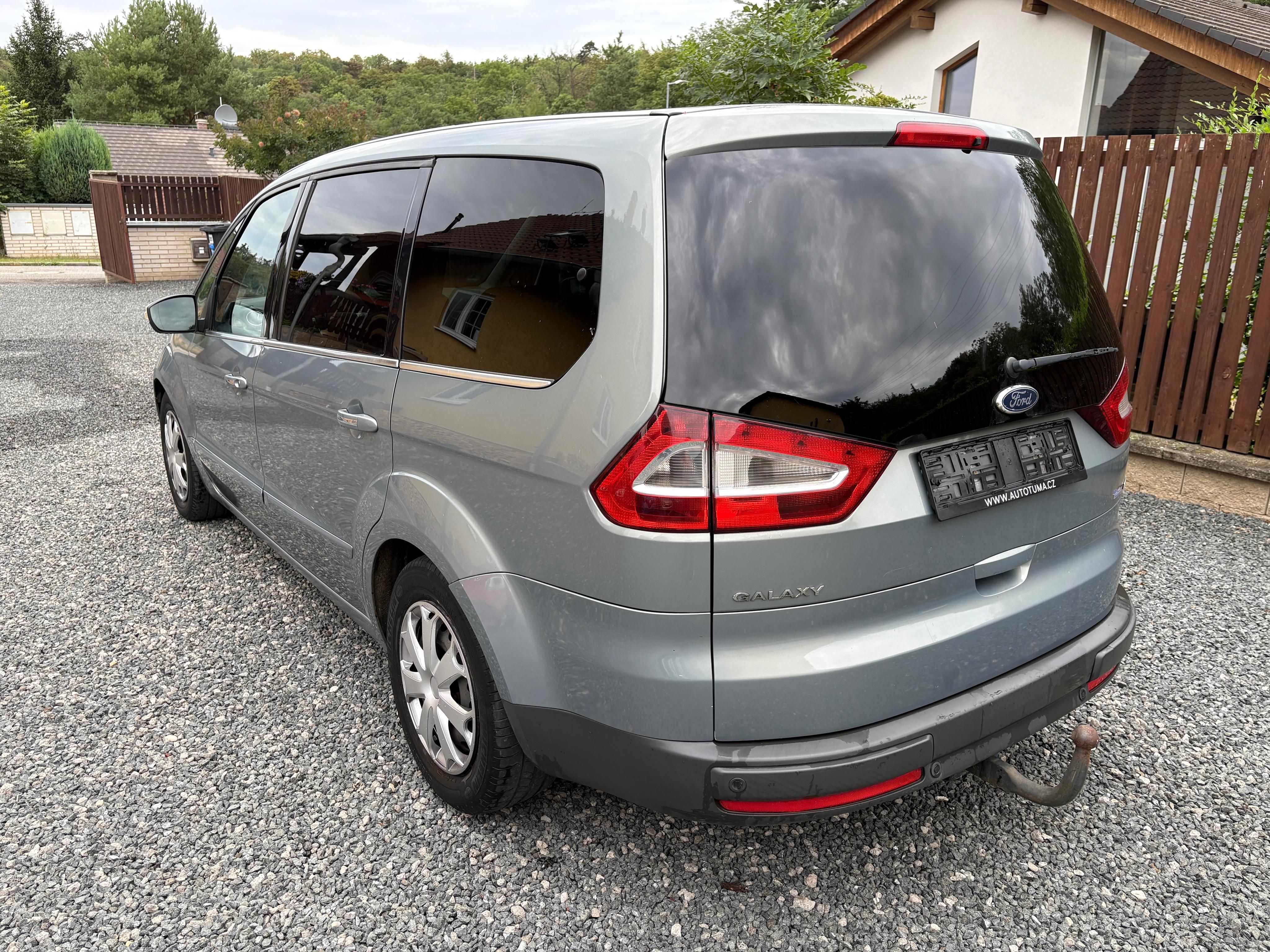 Ford Galaxy, 2.2 TDCi, 129 KW, 7 míst. - fotka 6