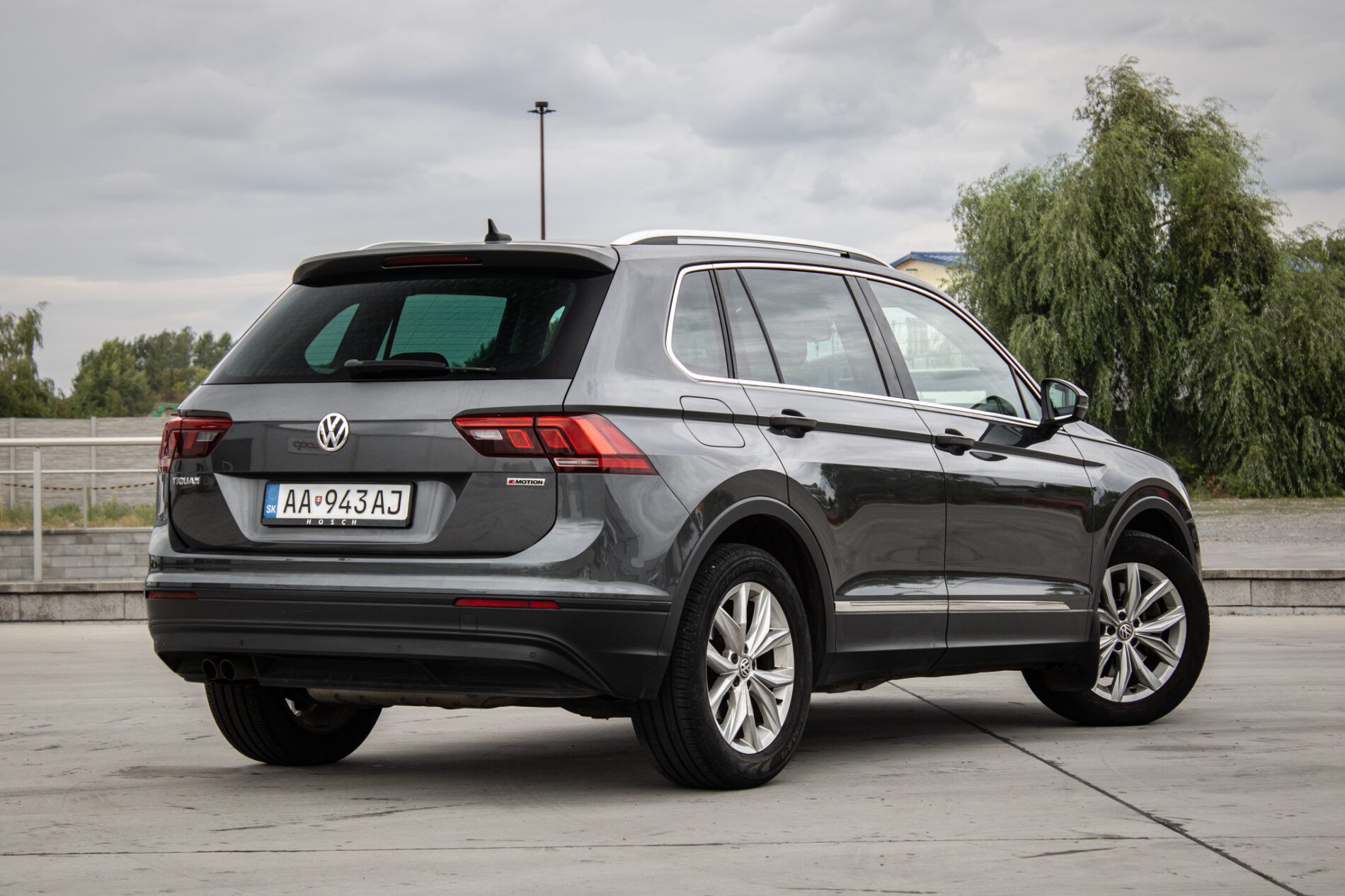 Volkswagen Tiguan - fotka 5