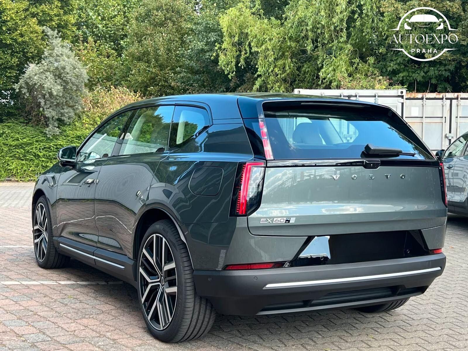 Volvo EX60, P10 AWD Ultra* - fotka 3
