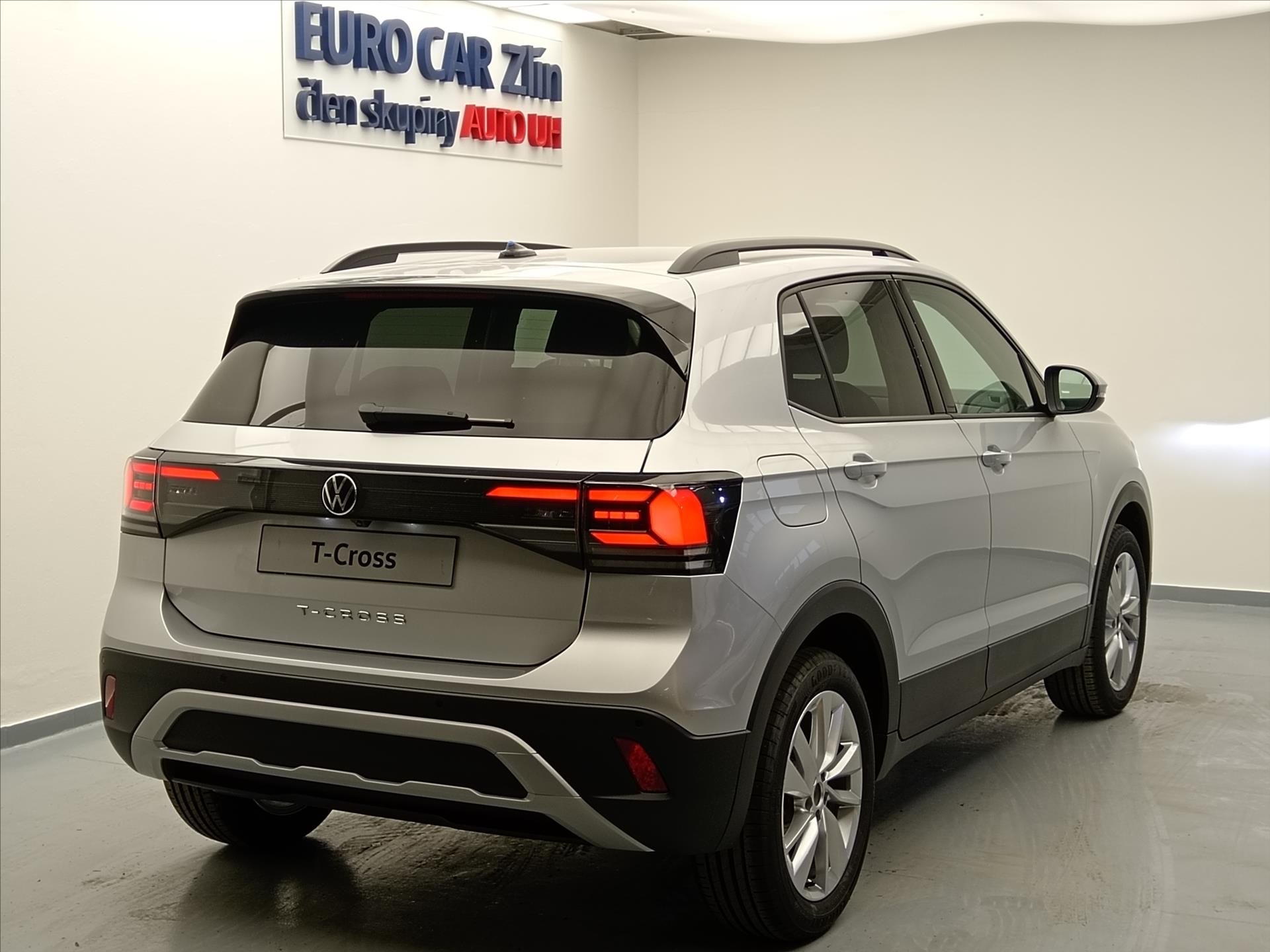 Volkswagen T-Cross, 1,0 TSI  People - fotka 5