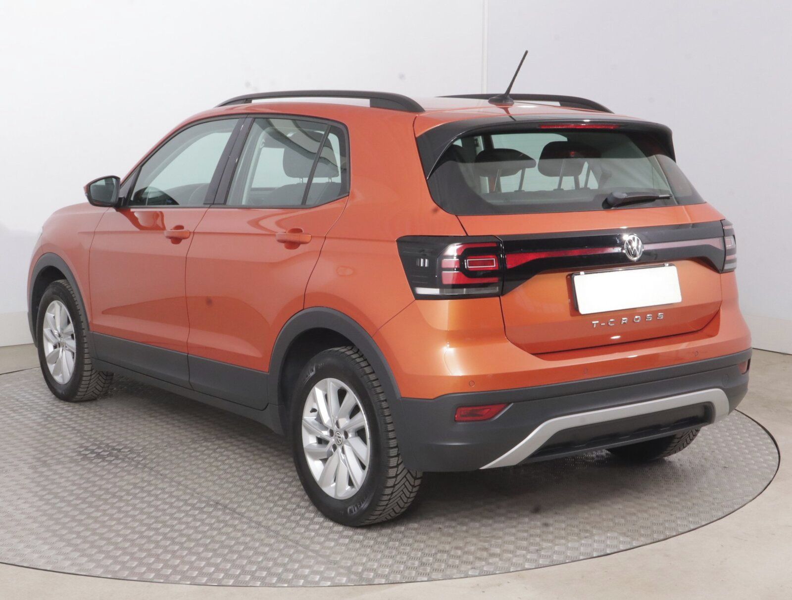 Volkswagen T-Cross, 1.0 TSI, Life, Serv.kniha - fotka 4