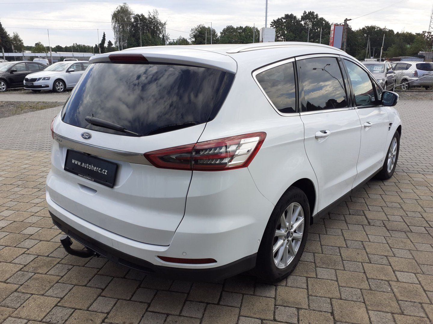Ford S-MAX, 2.0 TDCi 4x4 Titanium + - fotka 4