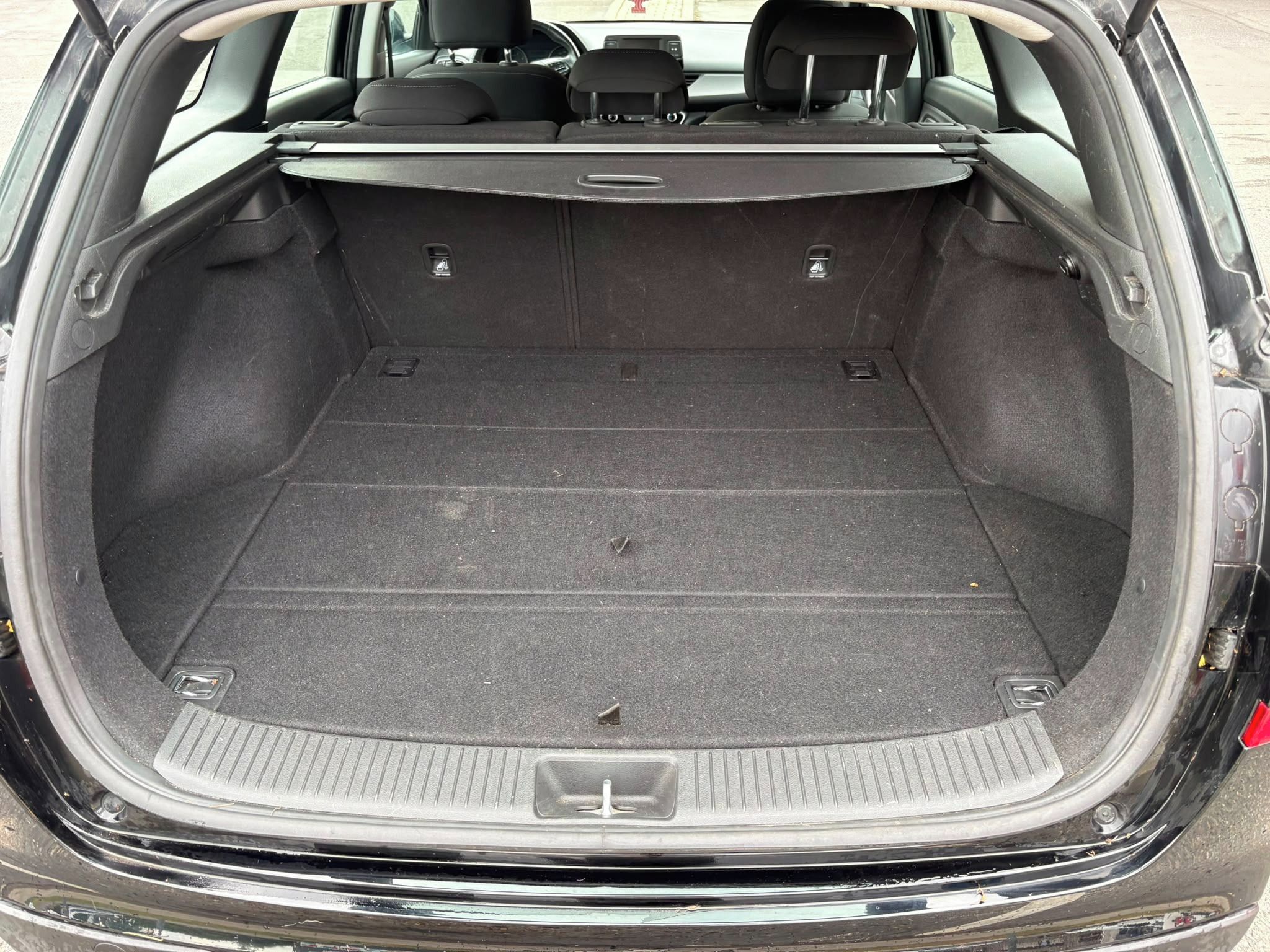 Hyundai i30, Hyundai i30 1.0 T-GDI Combi - fotka 5