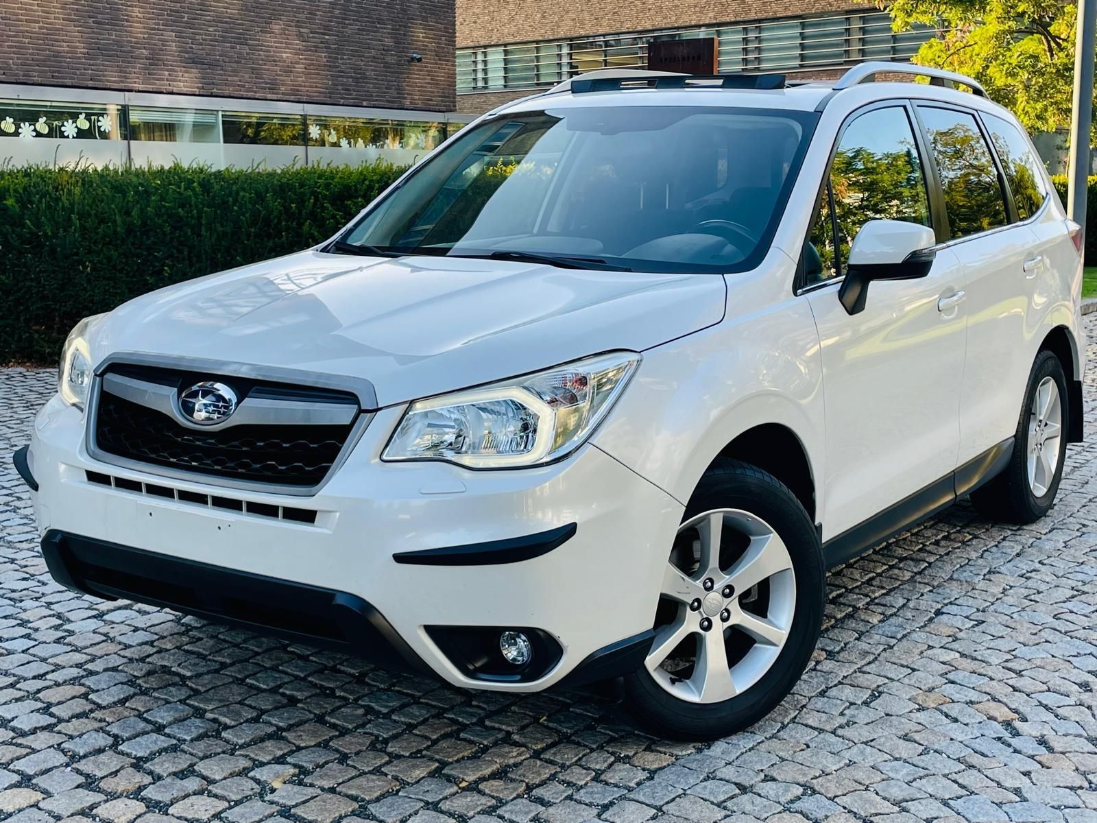 Subaru Forester, 2.0i 4x4 MANUÁL SERVISKA TAŽNÉ - fotka 2