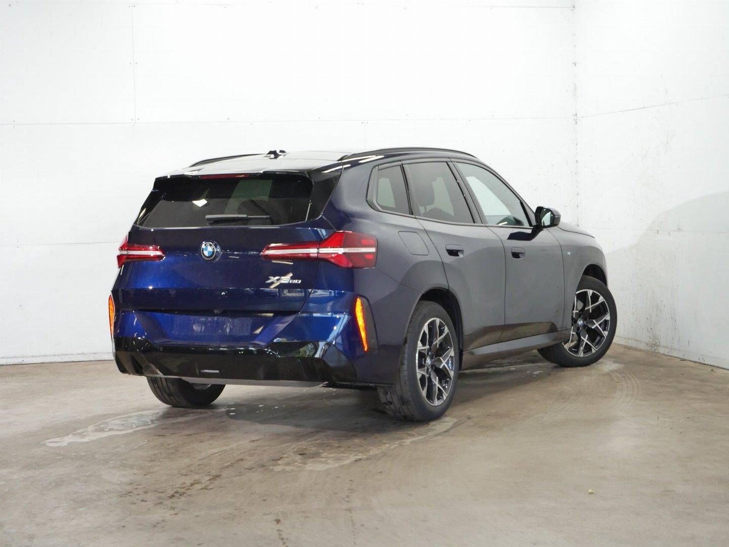BMW X3, X3 20 xDrive Tažné Panorama - fotka 4