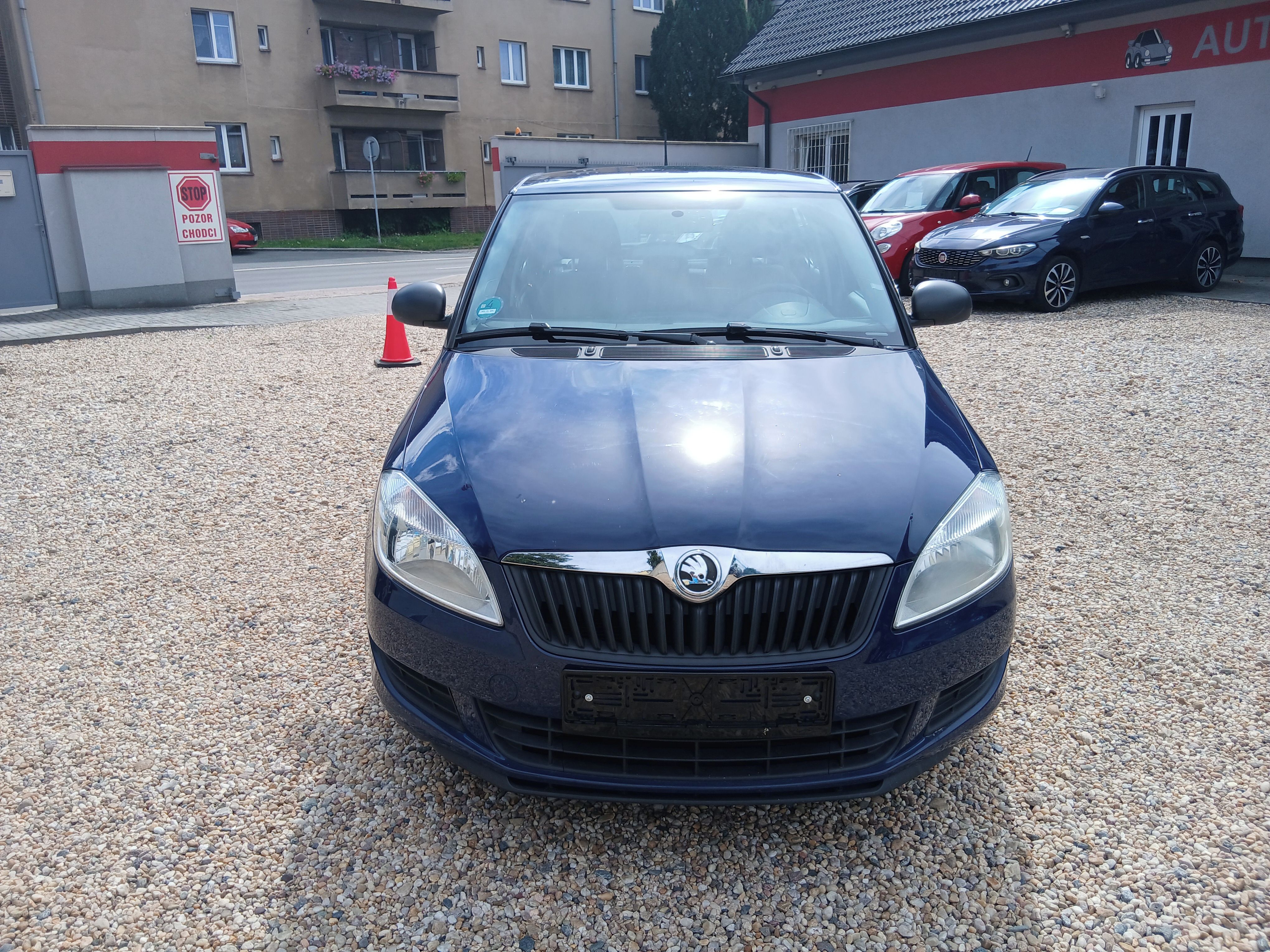 Škoda Fabia, 1.4i 16V 63KW S.Kniha, Klima - fotka 2