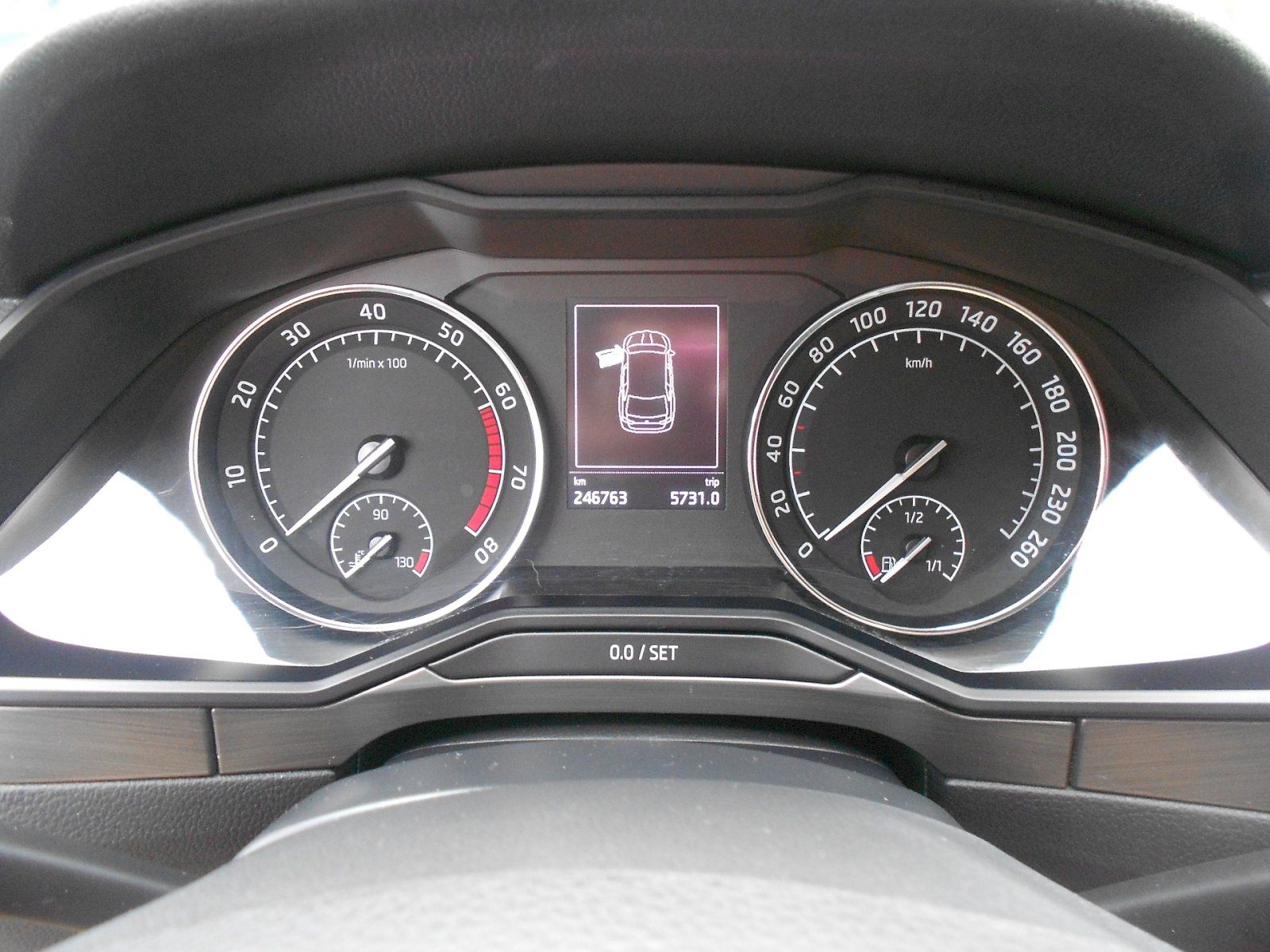 Škoda Superb, Combi III 2.0 TSI - 206 kW, Am - fotka 6