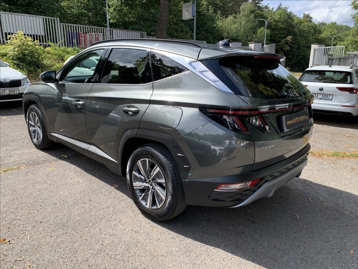 Hyundai Tucson, 1,6 T-GDI 4x4 ČR,SERVISKA,1.MA - fotka 6