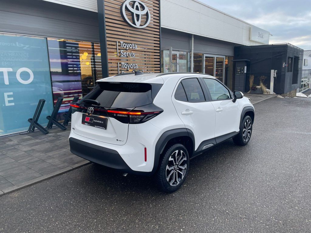 Toyota Yaris Cross, MY25 1.5 TNGA HEV - fotka 5