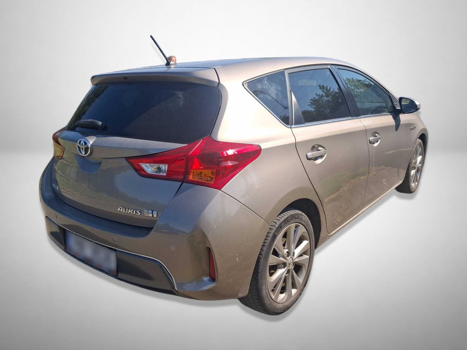 Toyota Auris, Hybrid, Automat, Navi - fotka 2
