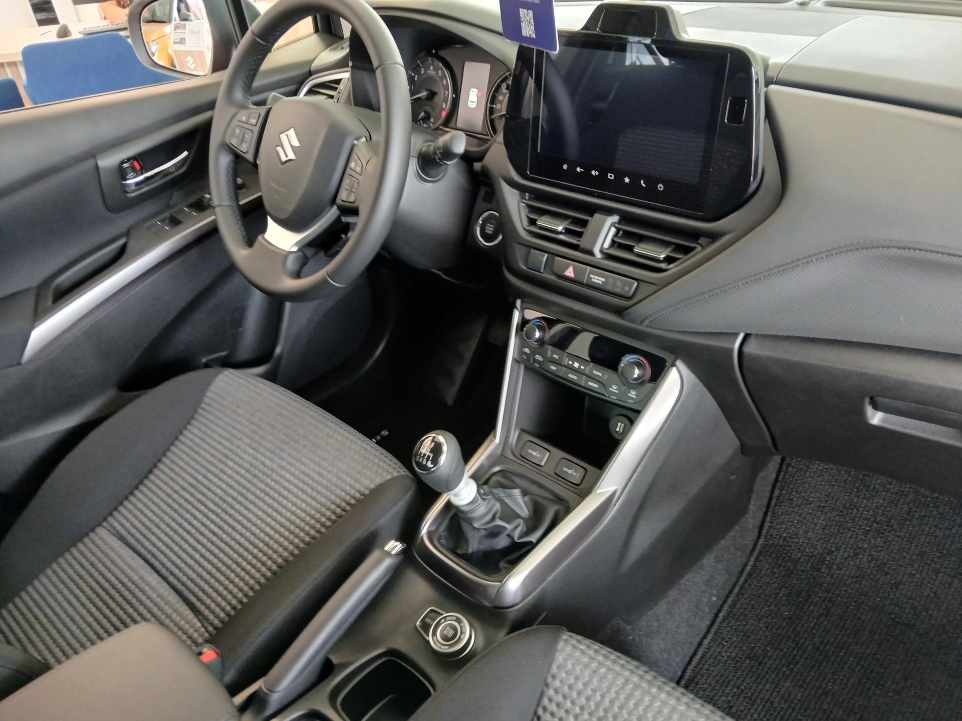 Suzuki S-Cross, Premium 1,4  Hybrid 4x4 - fotka 6