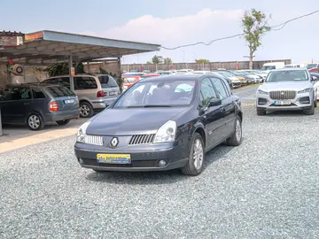 Renault Vel Satis, 2.0T – NOVÉ V ČR