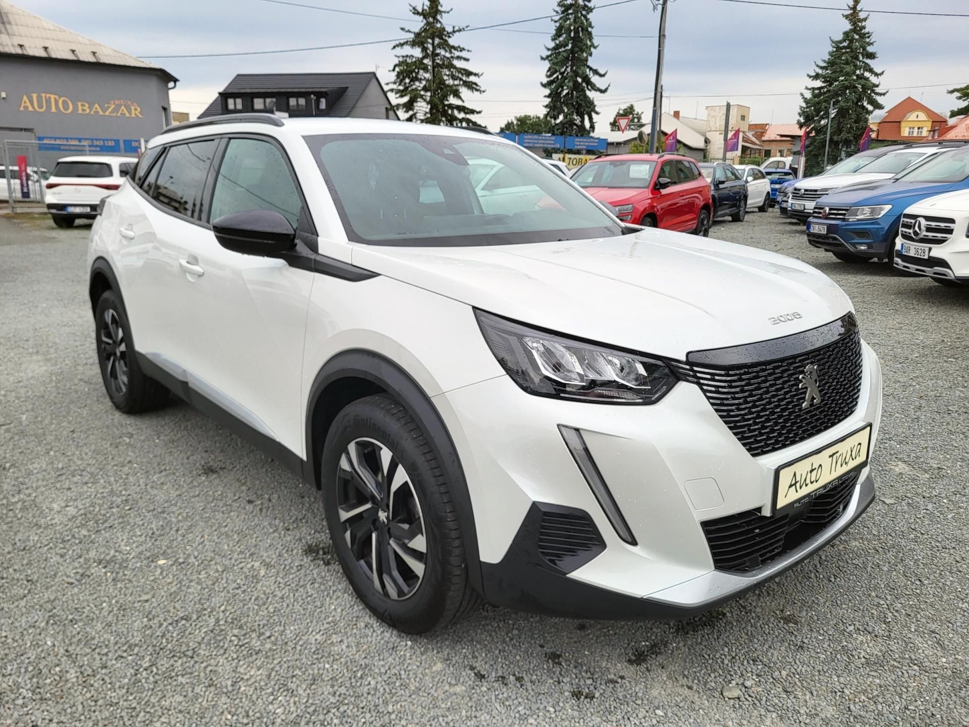 Peugeot 2008, ALLURE 1.2 PureTech 130k EAT8 - fotka 6