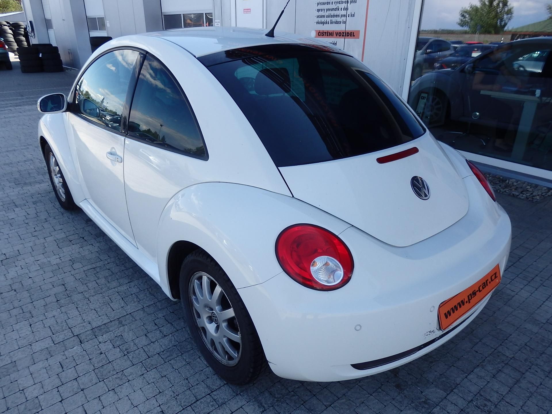 Volkswagen New Beetle, 1.8T 20V 110 kW KLIMATIZACE - fotka 5