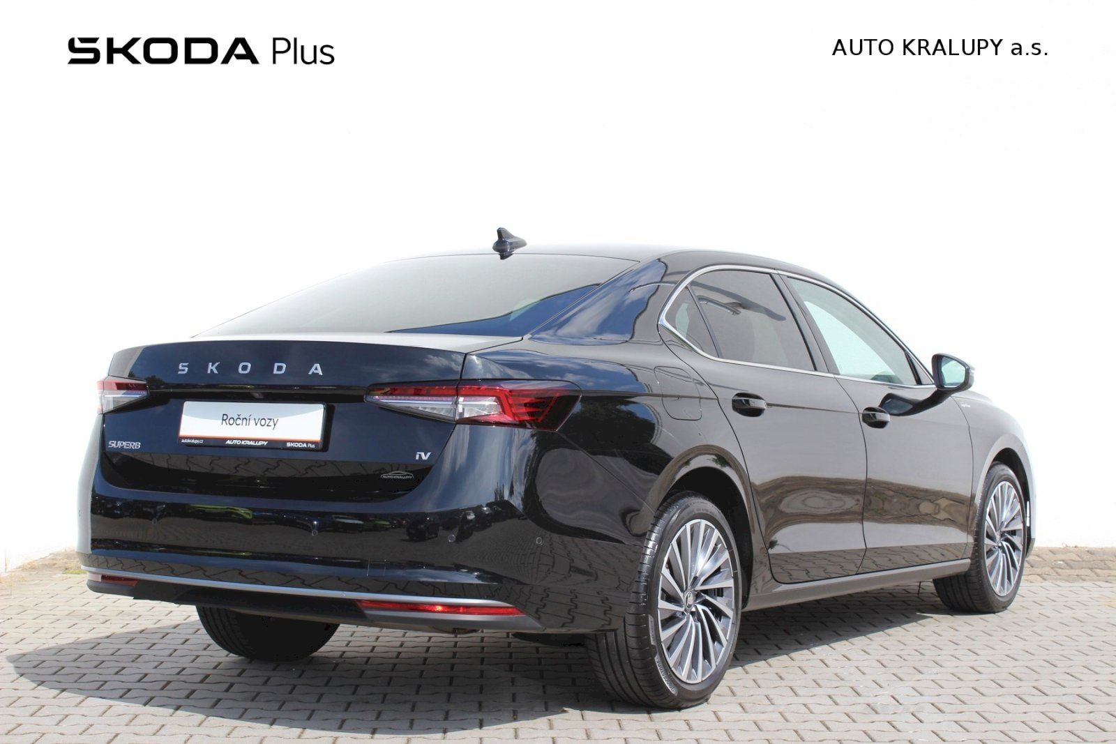 Škoda Superb, iV 1.5TSI/150kW L&K - fotka 2