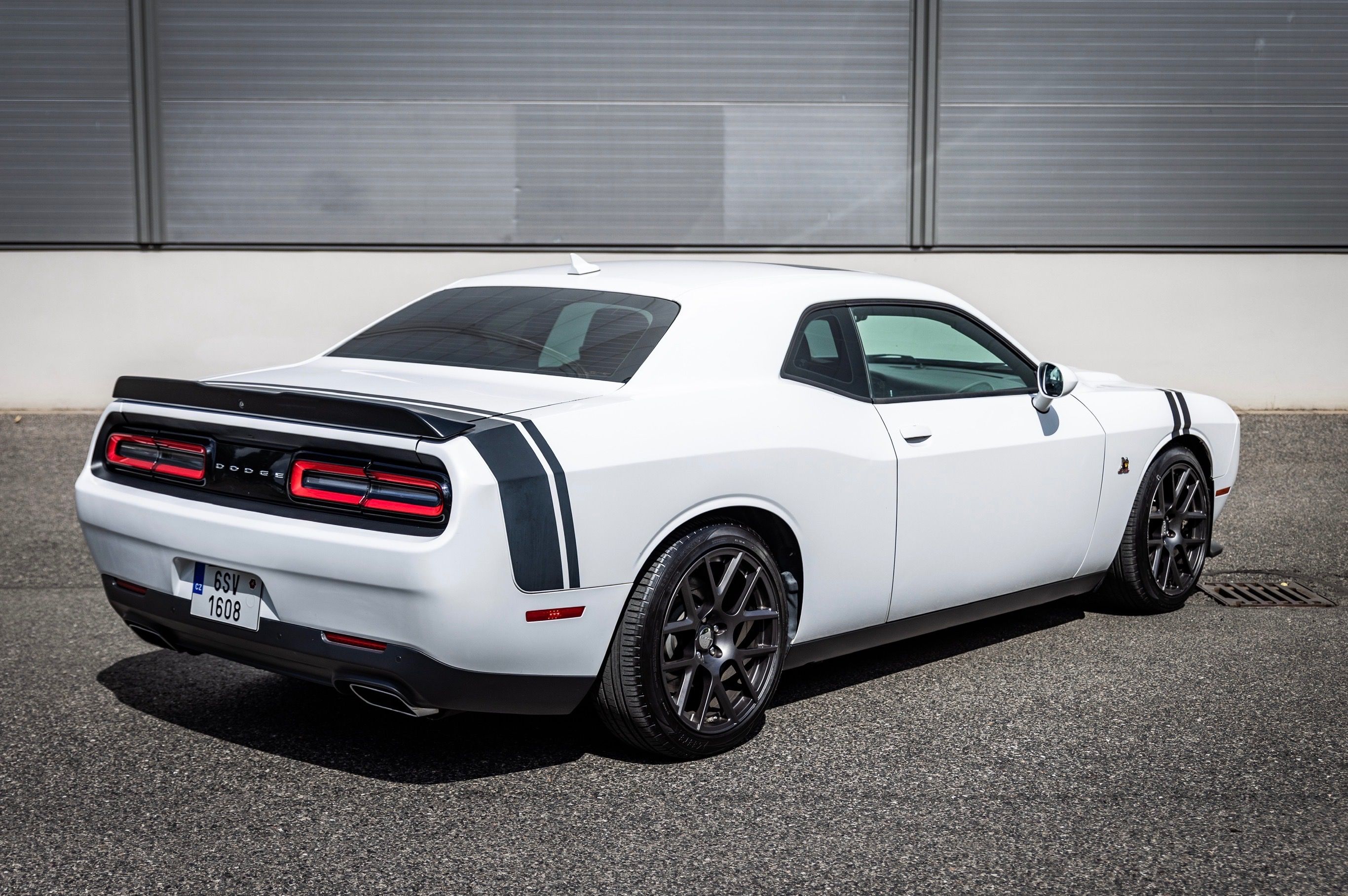 Dodge Challenger, 6.4 V8 HEMI R/T Scat Pack - fotka 5