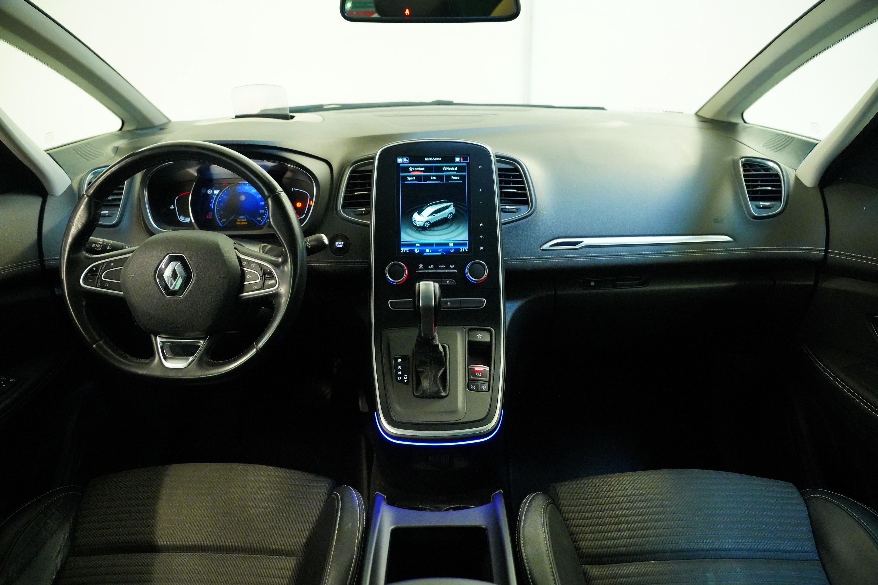 Renault Grand Scénic, 1.7 dCi 88 kW Bose Edition - fotka 5
