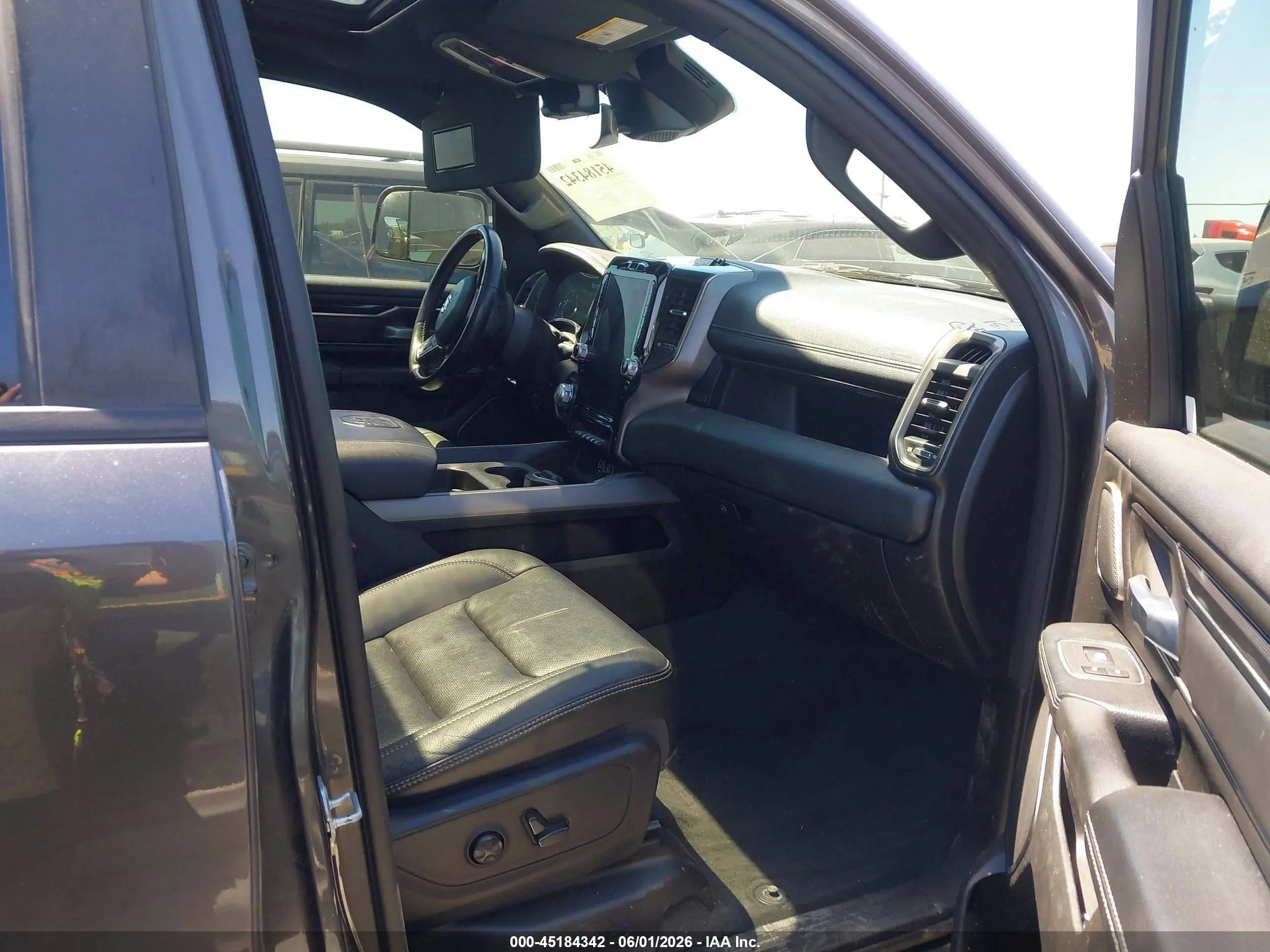 RAM 1500, Auto na cestě - fotka 5