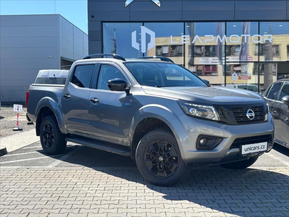 Nissan Navara, 2,3 dCi - fotka 3