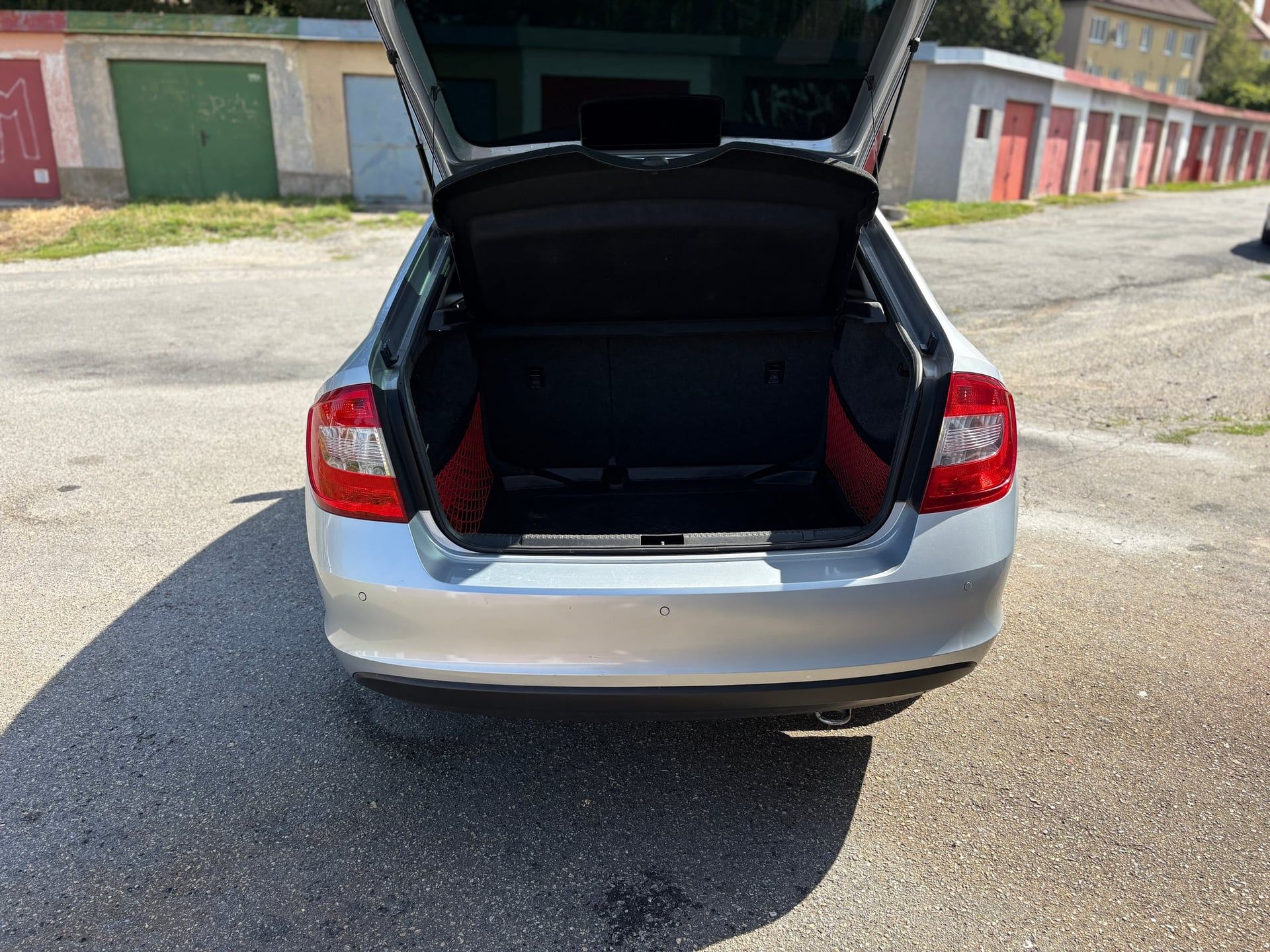 Škoda Rapid, 1.6 TDI/Ambition/ČR/AC - fotka 6