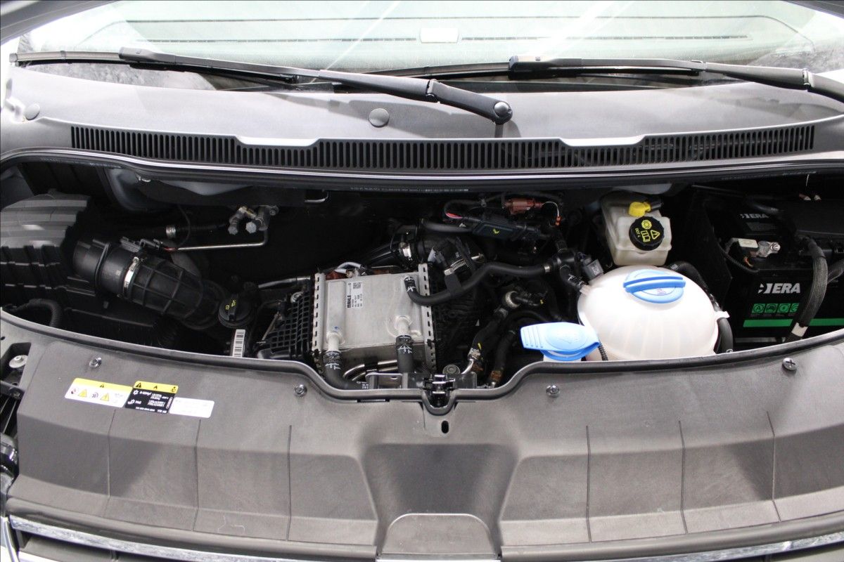 Volkswagen Caravelle, 2,0 TDI 110kW DSG COMFORTLINE - fotka 6
