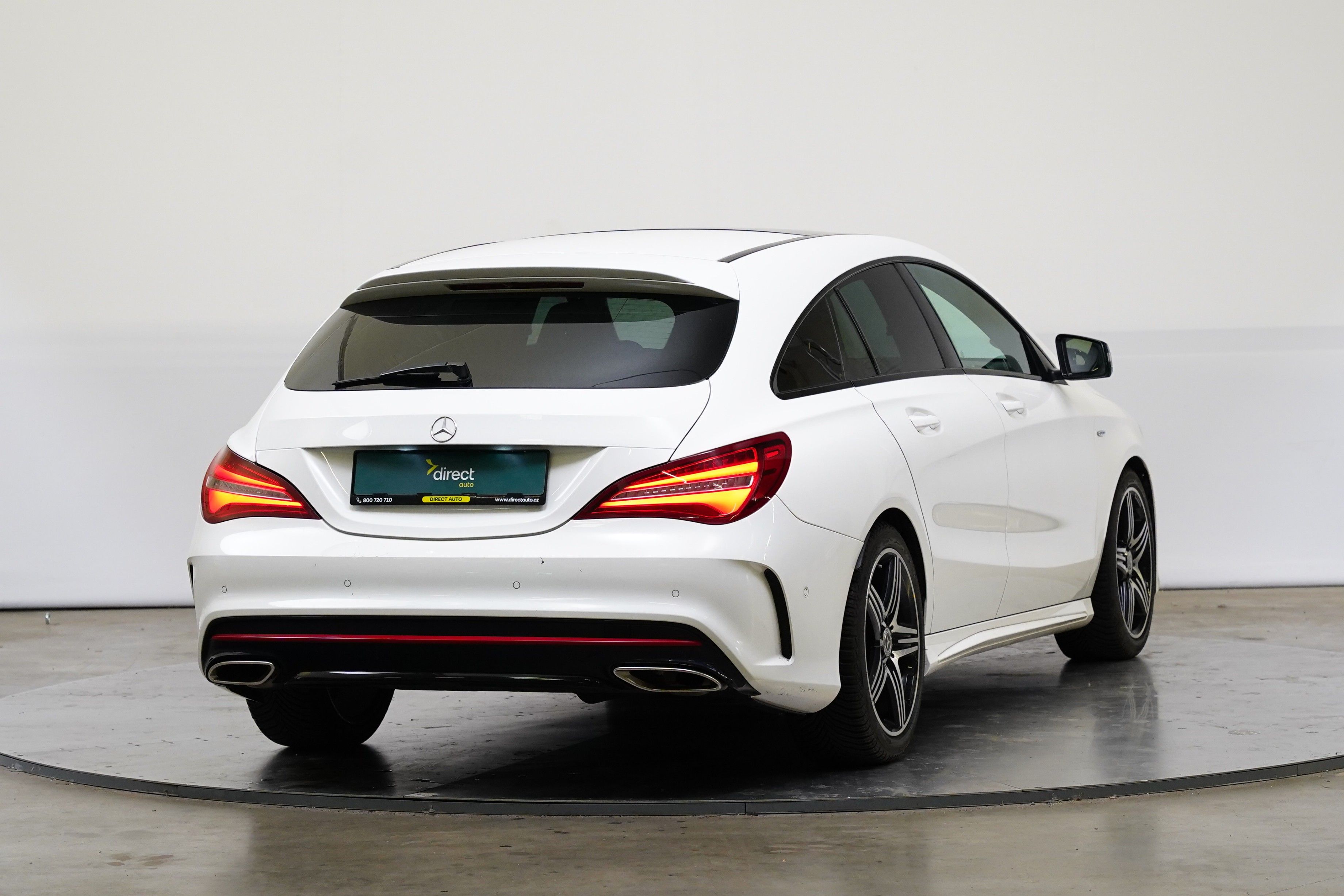 Mercedes-Benz CLA, 250 160 kW 4MATIC Sport - fotka 2