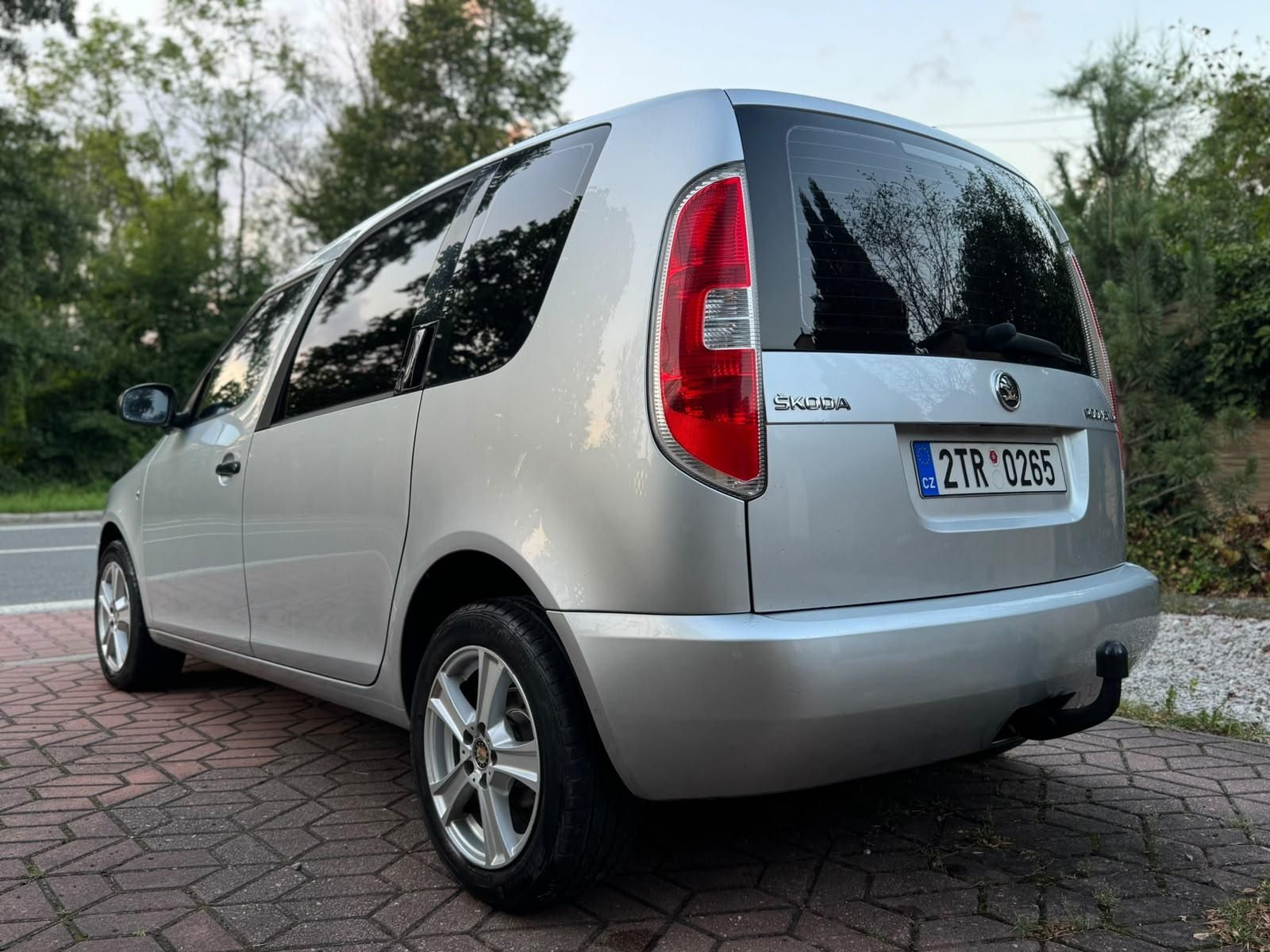 Škoda Roomster, 1.6TD ROZVODYTAŽNÉ KLIMA ALU - fotka 4