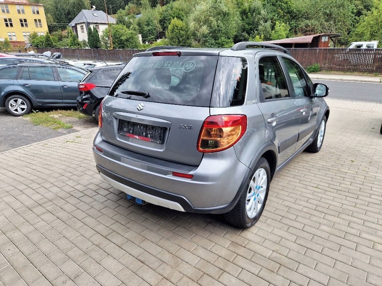 Suzuki SX4, 1.6 (88 kW), 118 tis. km - fotka 4